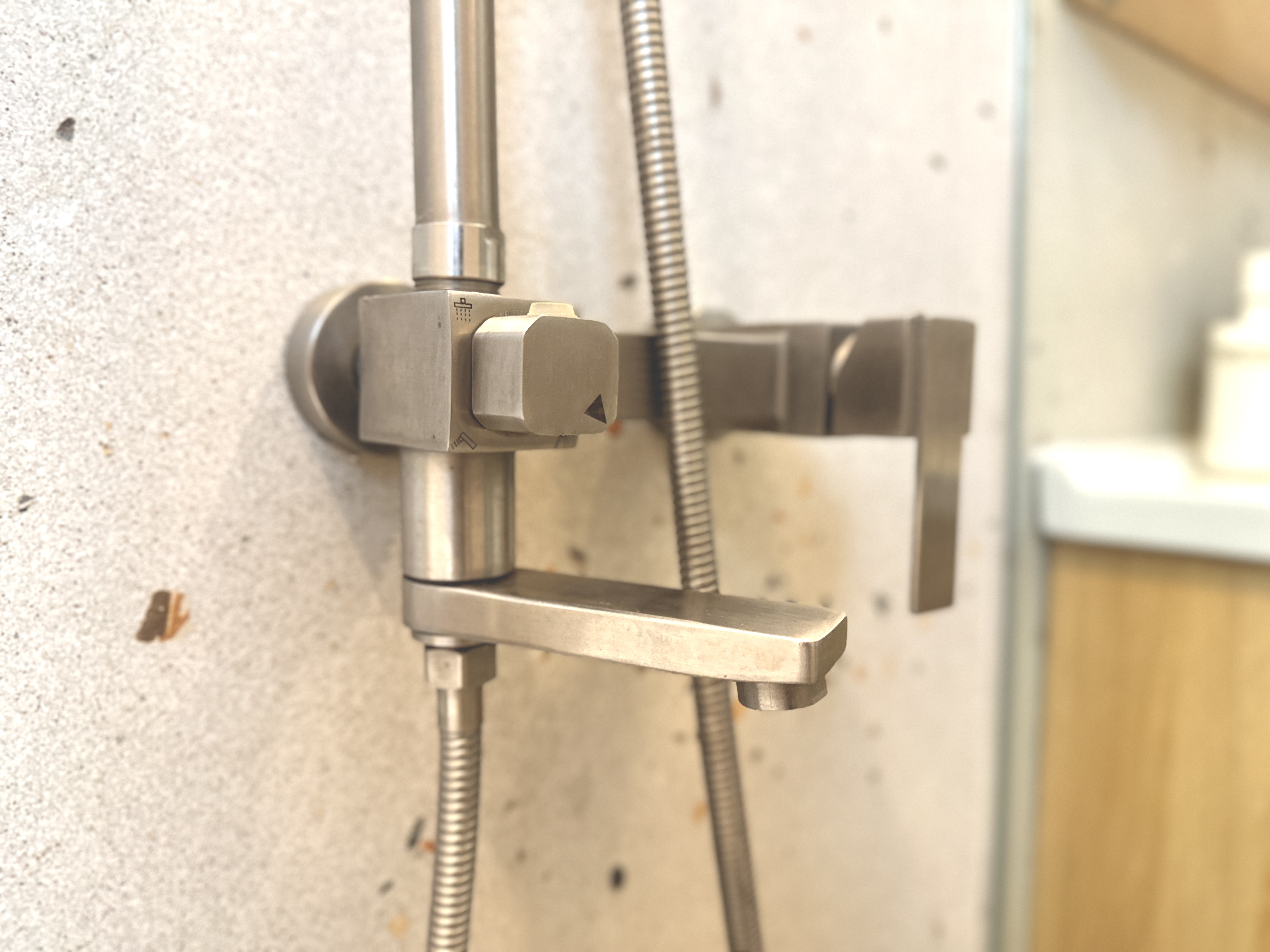A 3-Room HDB Japandi-inspired Bathroom with a Bathtub!