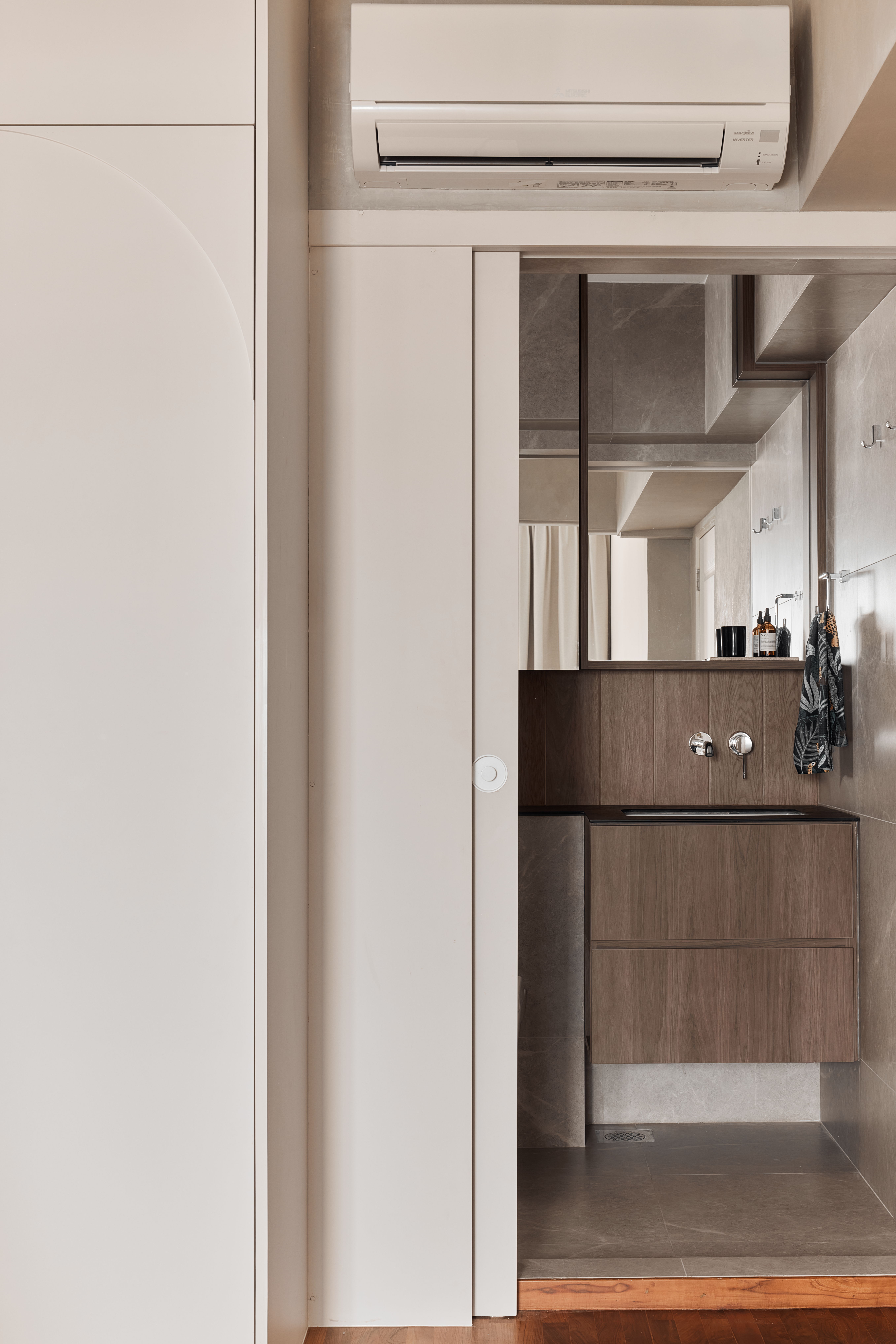 A Curved Glass Wall in Your Bathroom? See How We Made It Work!