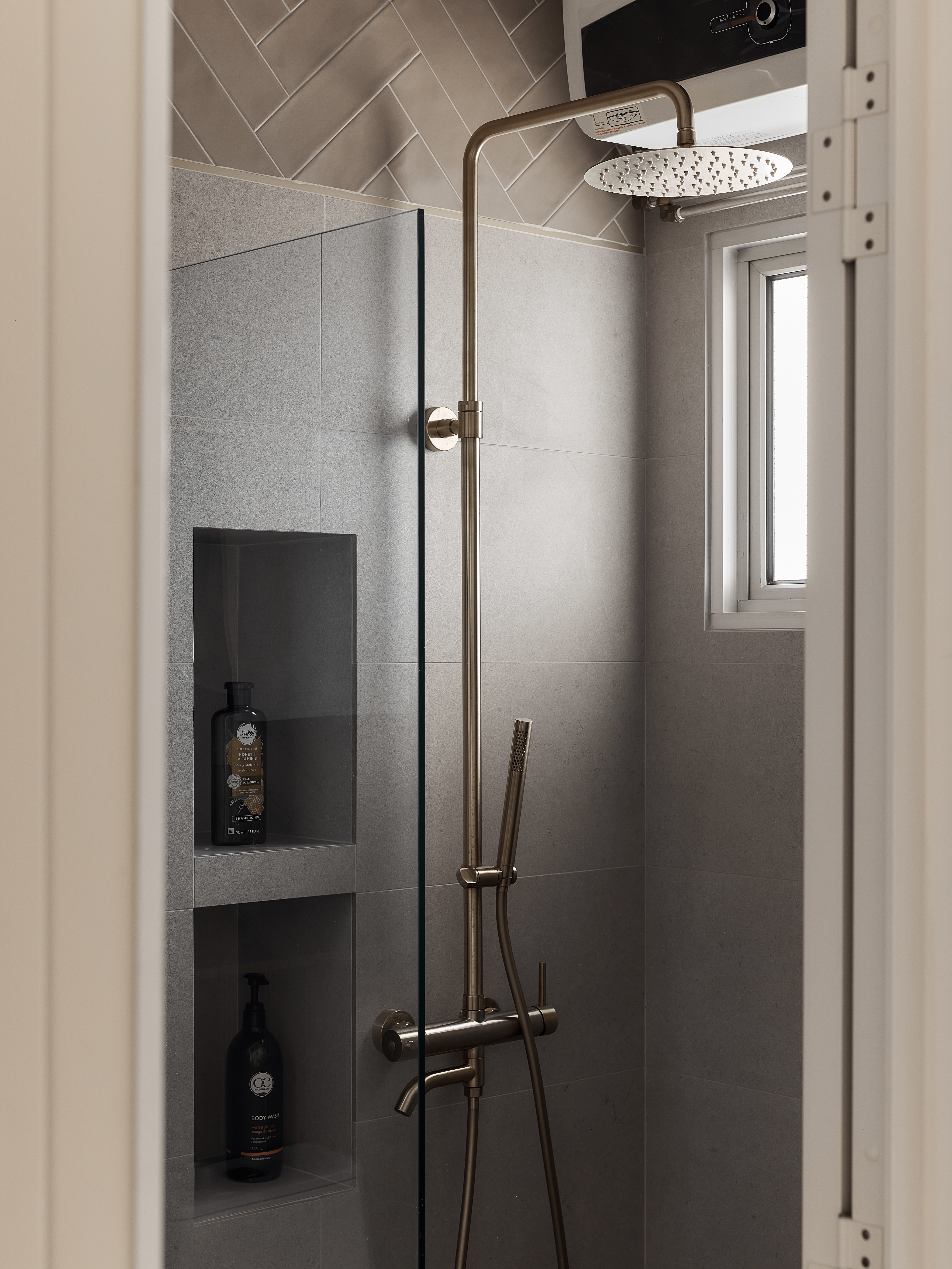 A Curved Glass Wall in Your Bathroom? See How We Made It Work!