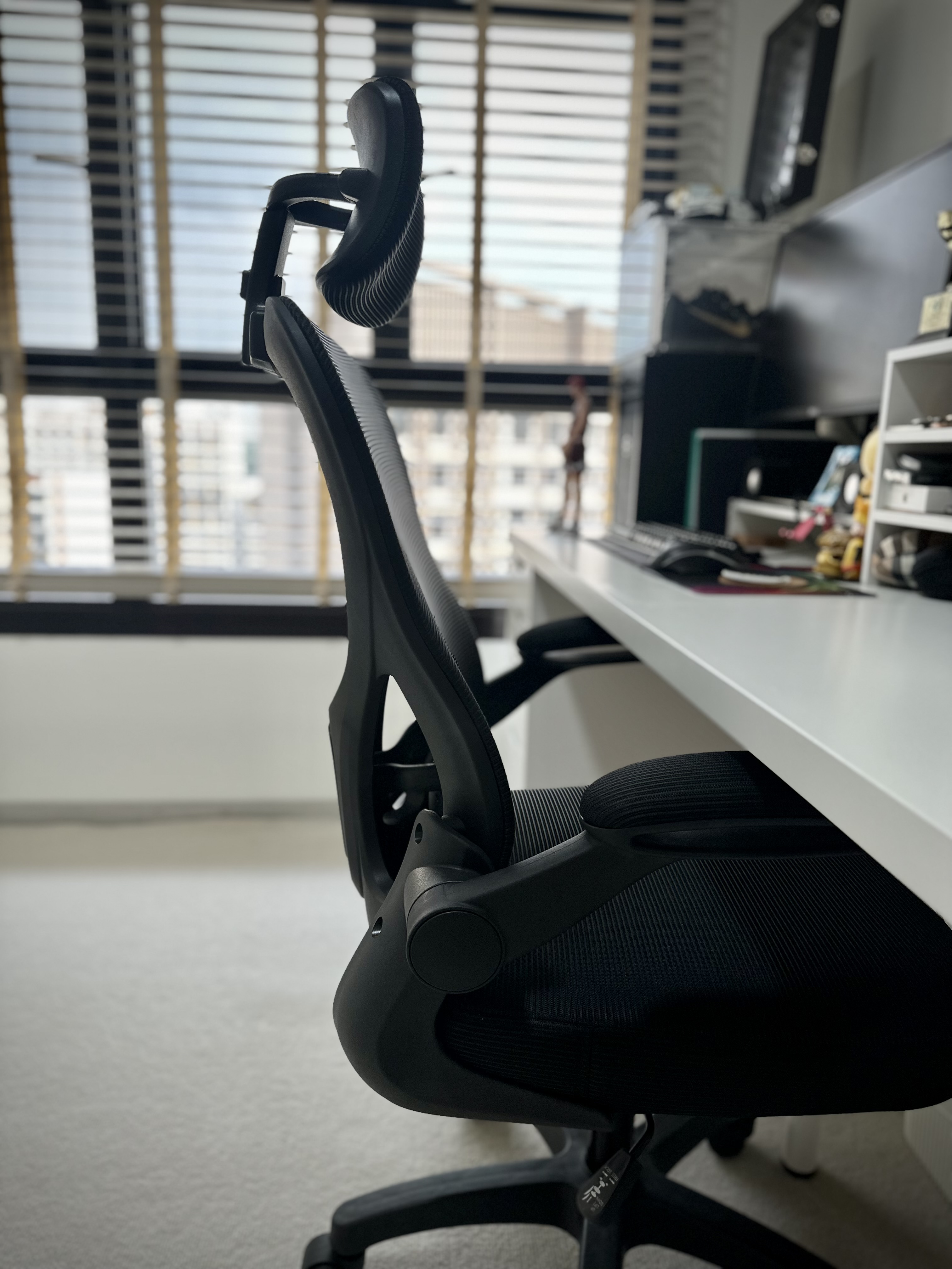 Mancave/ spare guest room : zero carpentry