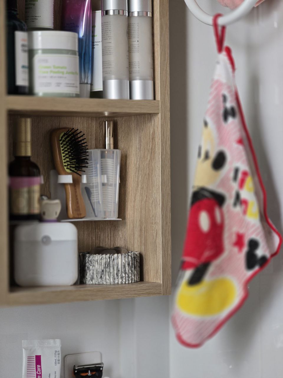 Our Bathroom: No Glass Panel with Round Basin