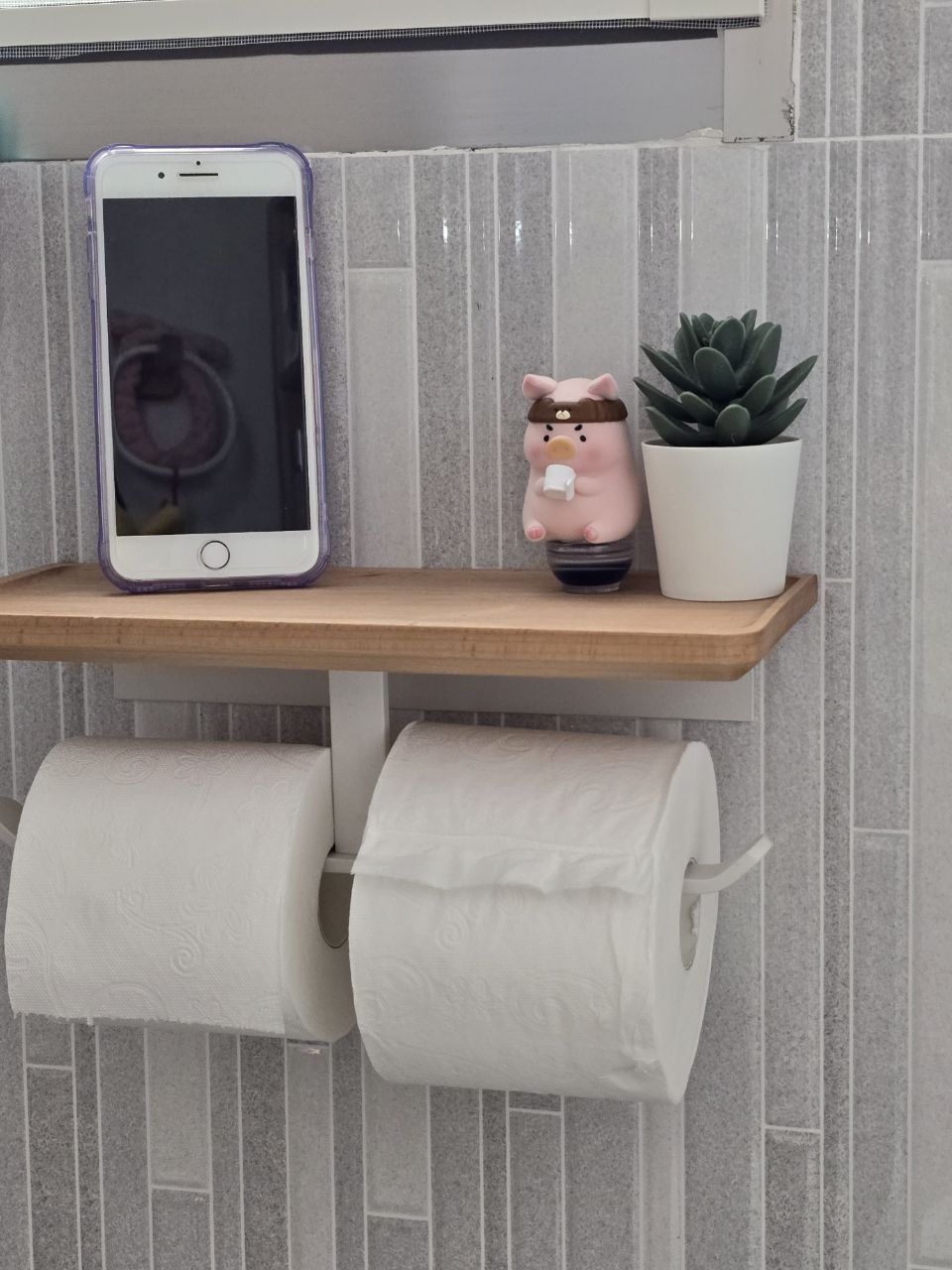 Our-Bathroom:-No-Glass-Panel-with-Round-Basin