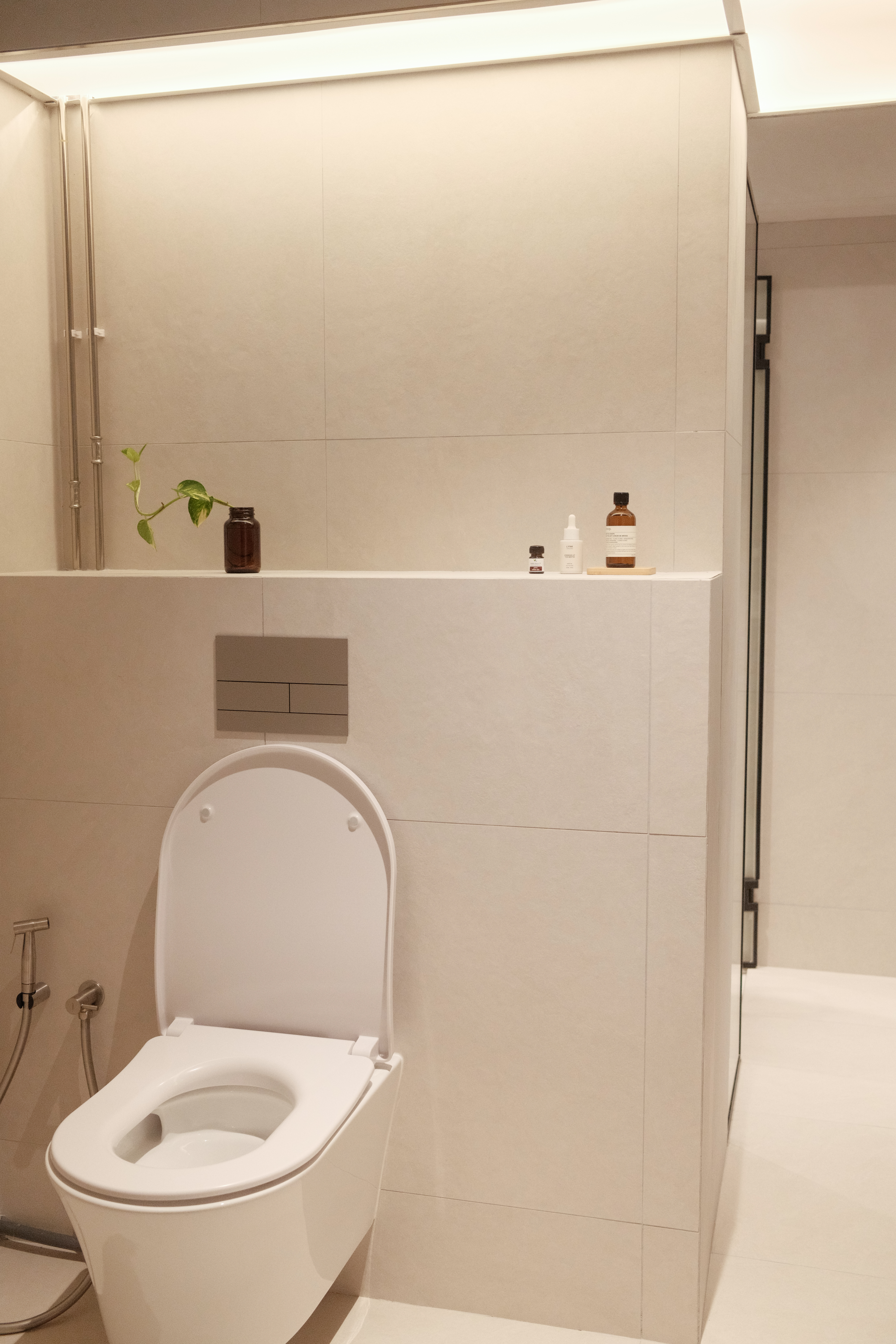 HDB-Redesign:-Combining-2-Toilets-Into-1-Luxurious-Mega-Bathroom