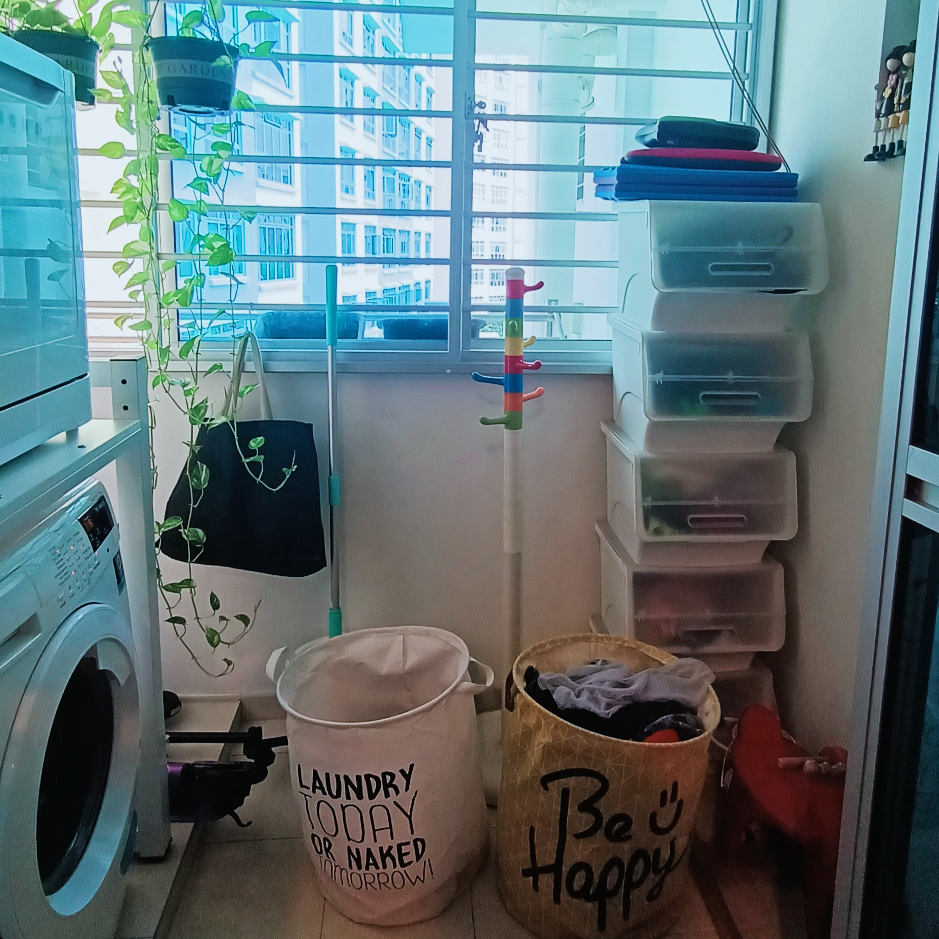 The Small yet Mighty Service Yard with No Carpentry