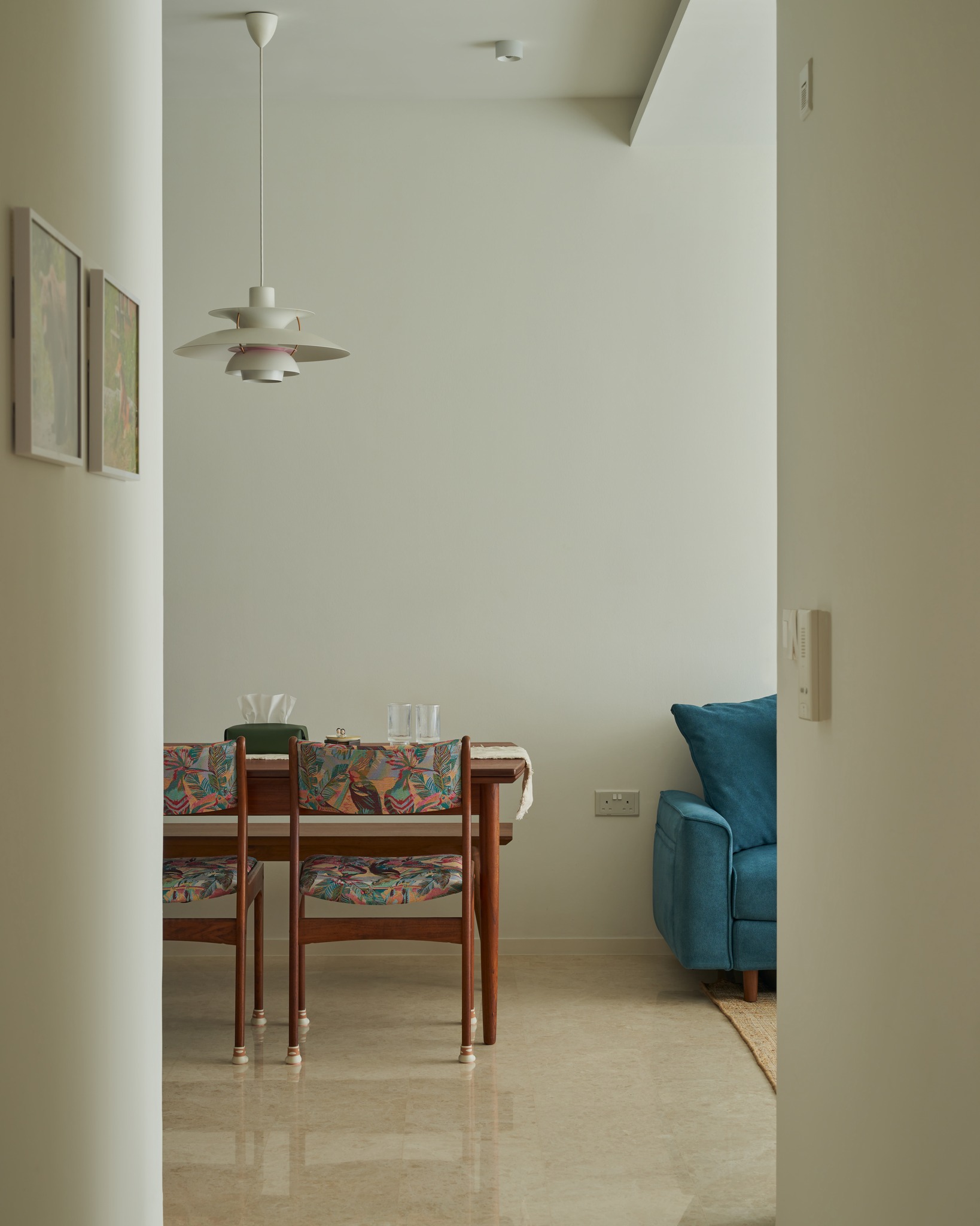 Modern Vintage Home Dining Room with Noden Table