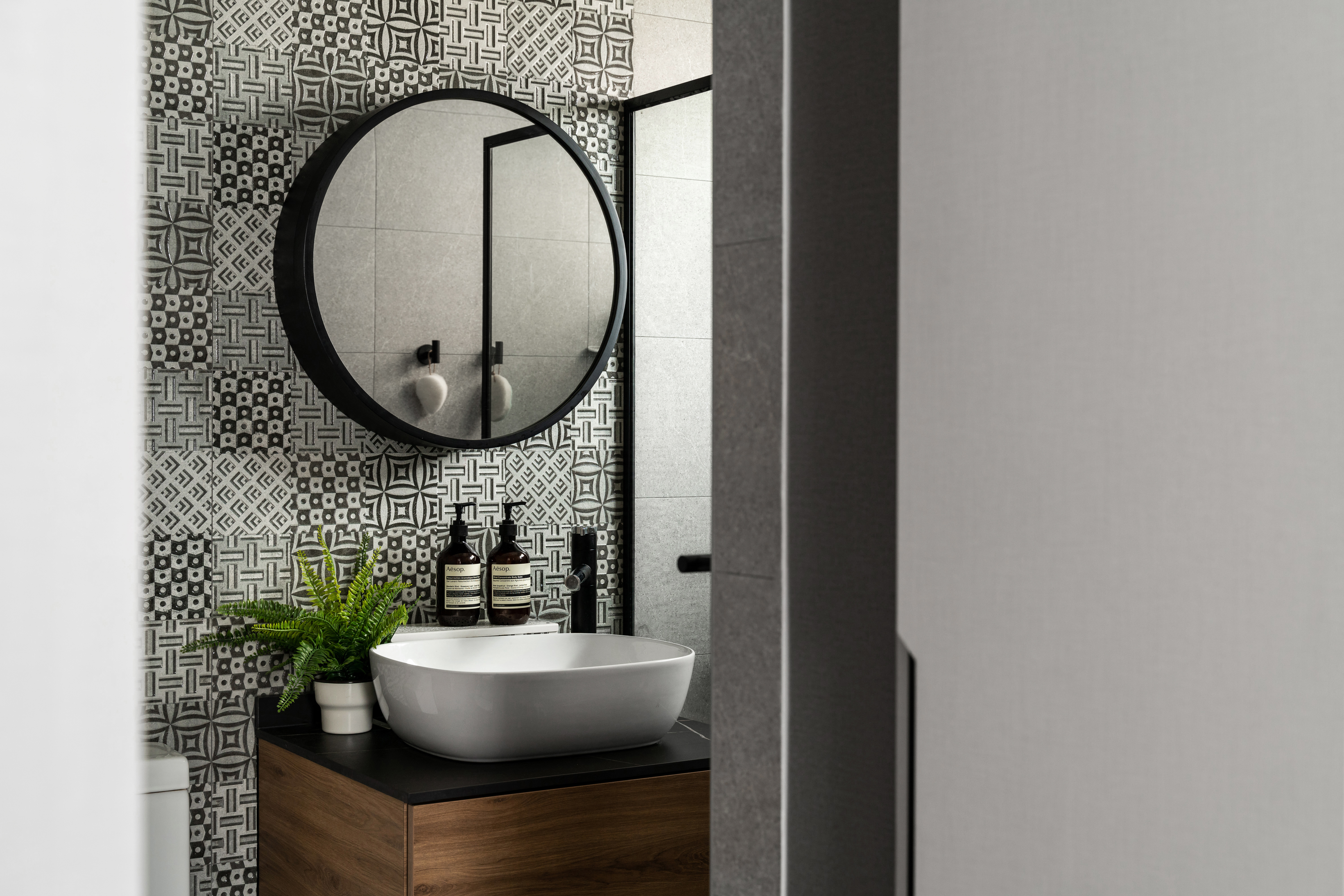 House Tour: Inside a Family-Friendly Modern Home