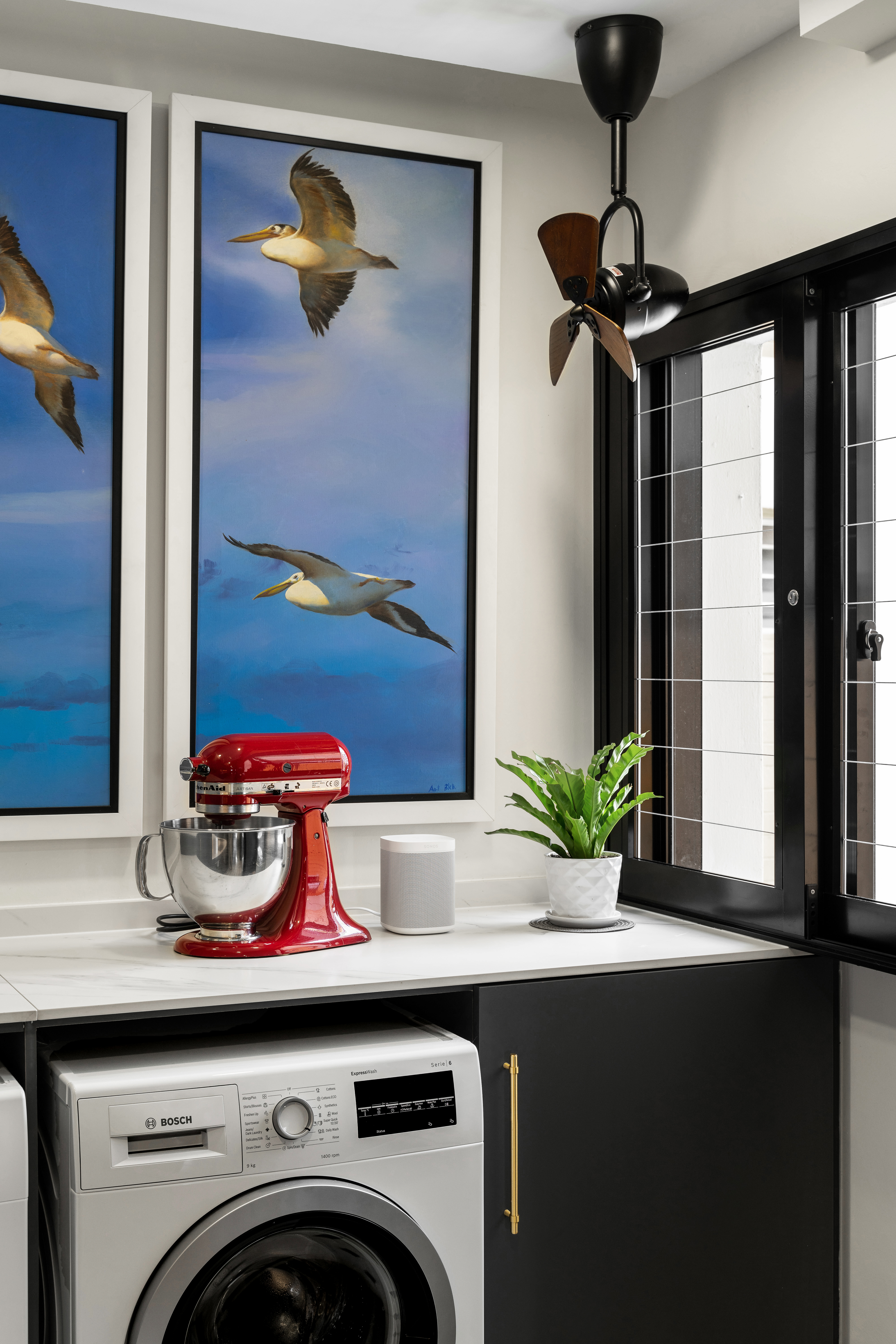 House Tour: Inside a Family-Friendly Modern Home