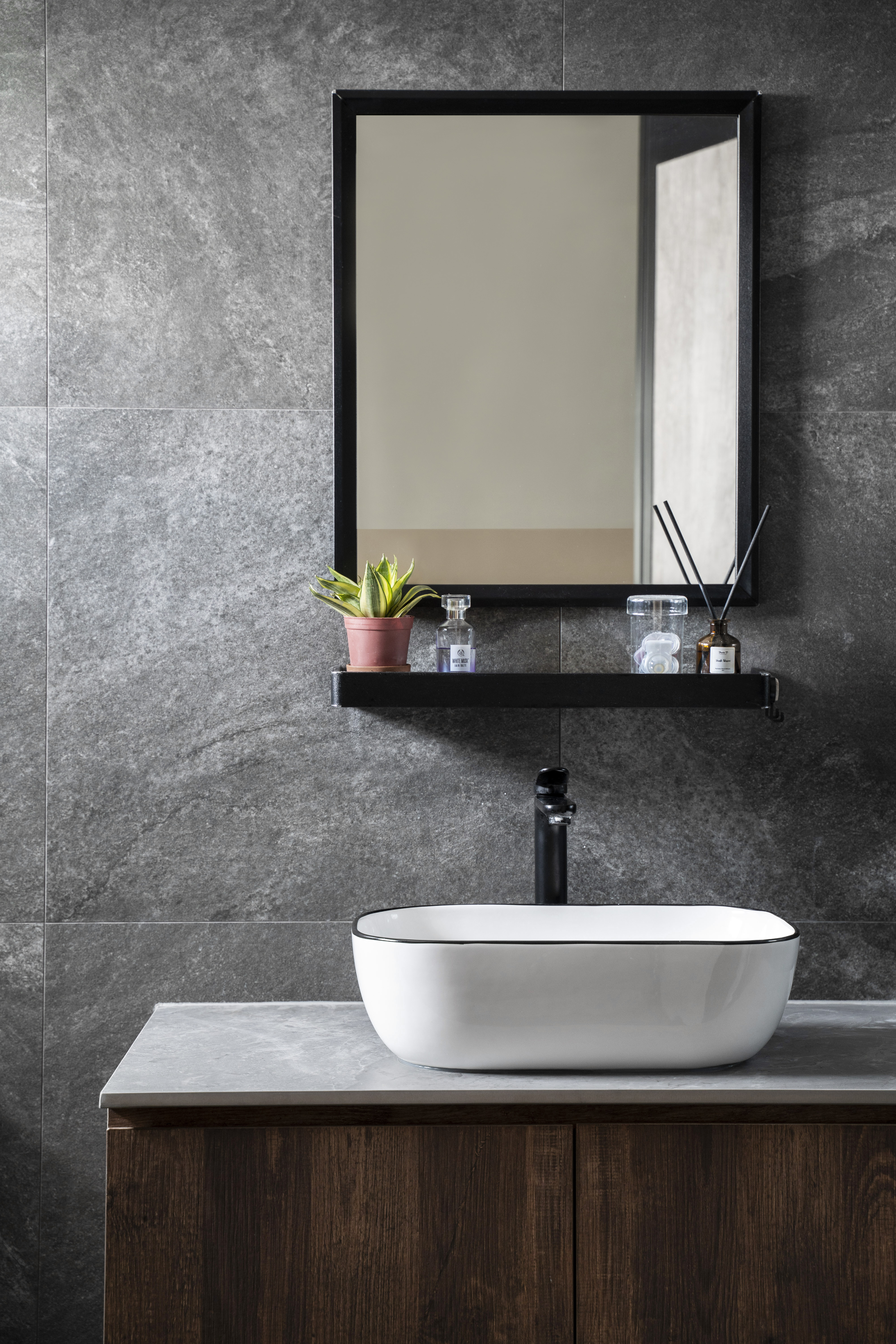 House Tour: Boho Chic and Colour Blocking for a Family of Six