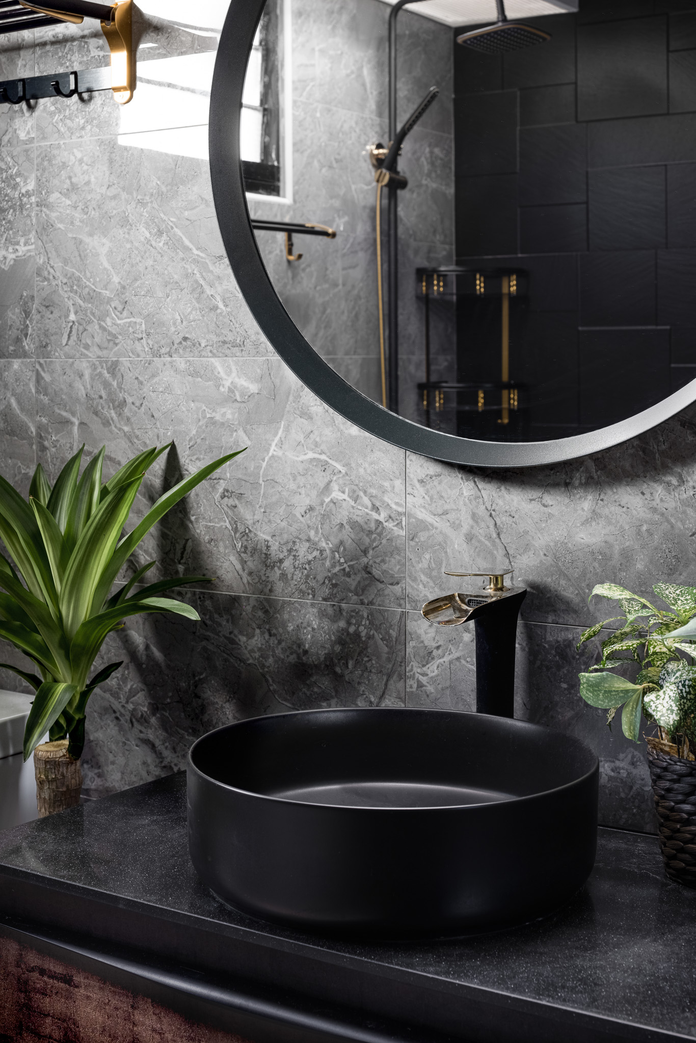 House-Tour:-Get-a-Sneak-Peek-Into-Shane's-Renovated-Home