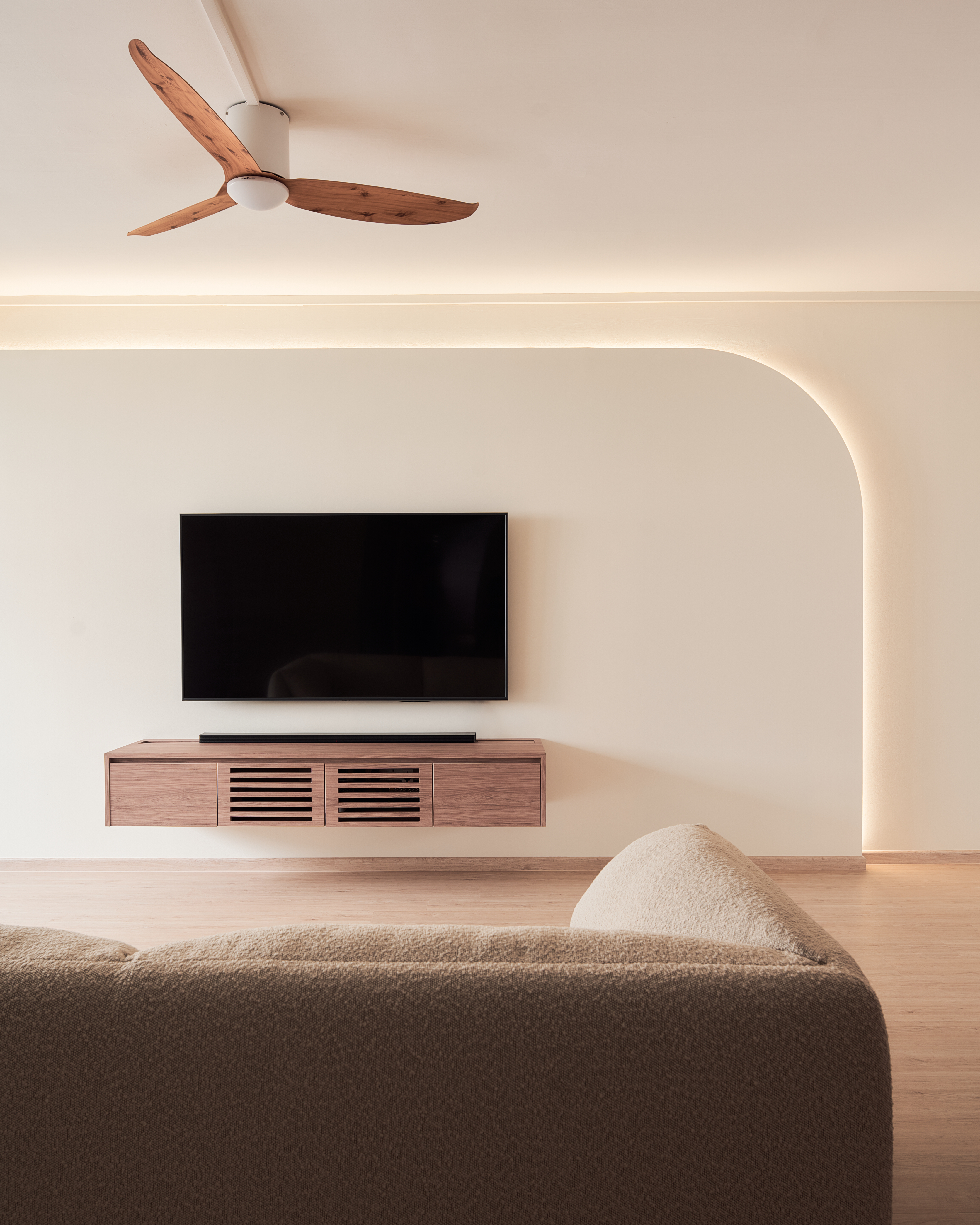 House Tour: Transforming A Bright Scandinavian Executive Apartment