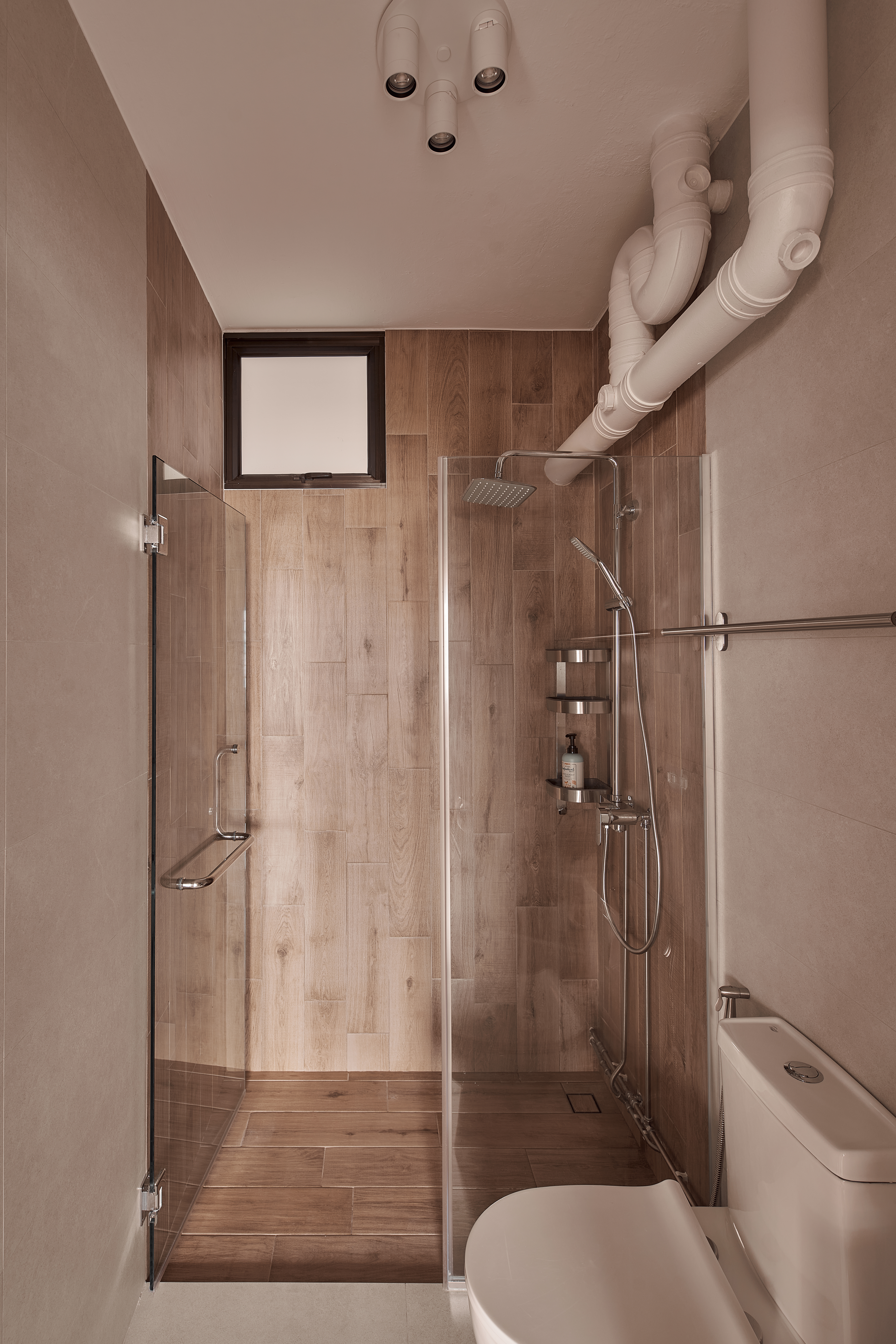 House Tour: Transforming A Bright Scandinavian Executive Apartment