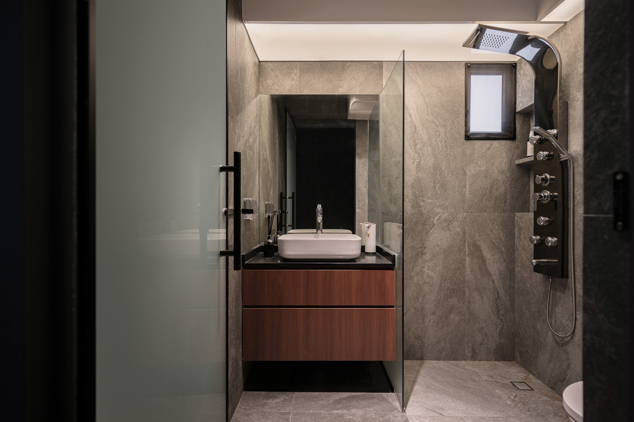 House Tour: Great Ideas for An Effortlessly Stylish Home