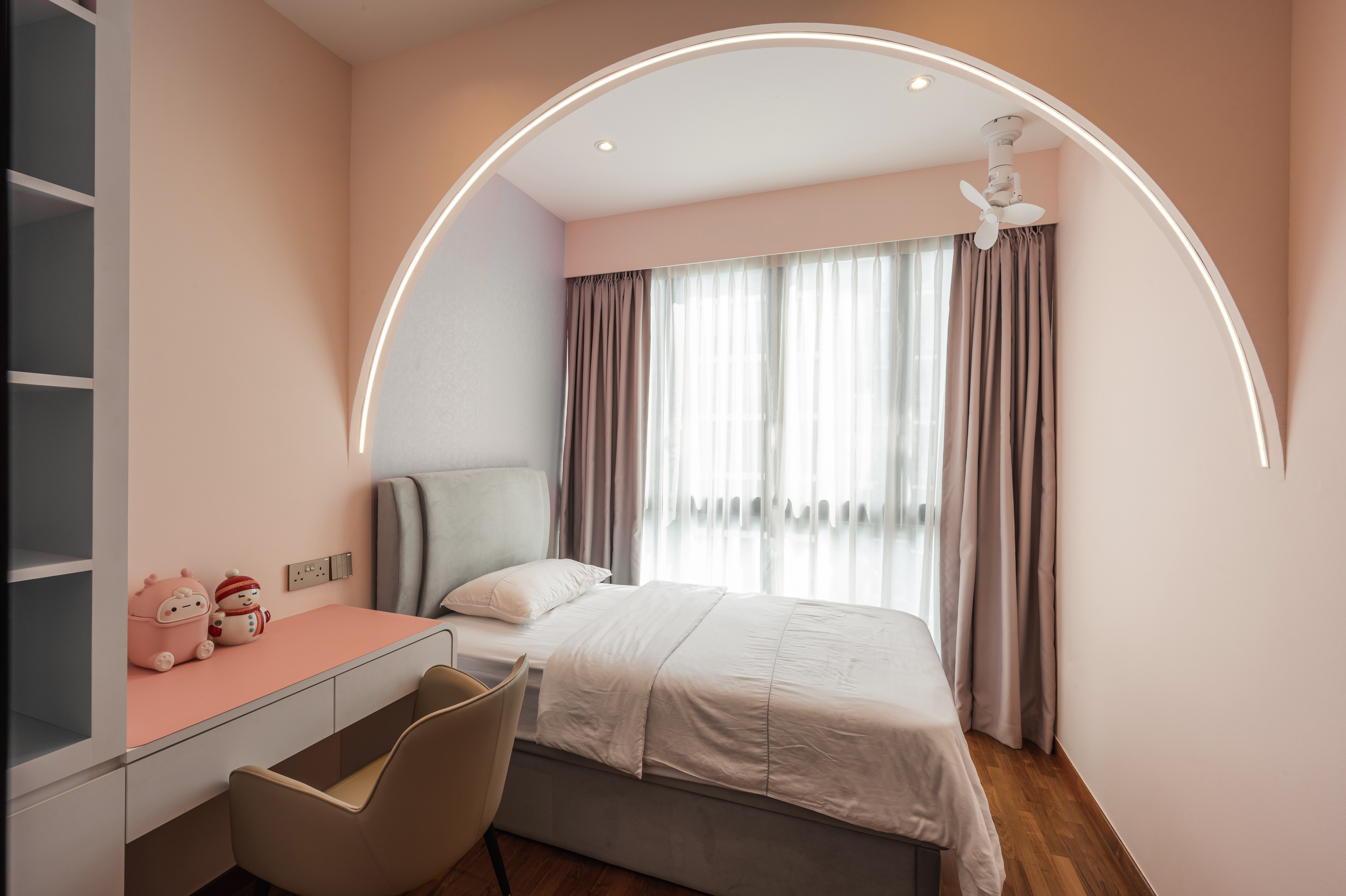 House-Tour:-Sleek-Sophistication-meets-Urban-Comfort-|-3-Bedder-Condo