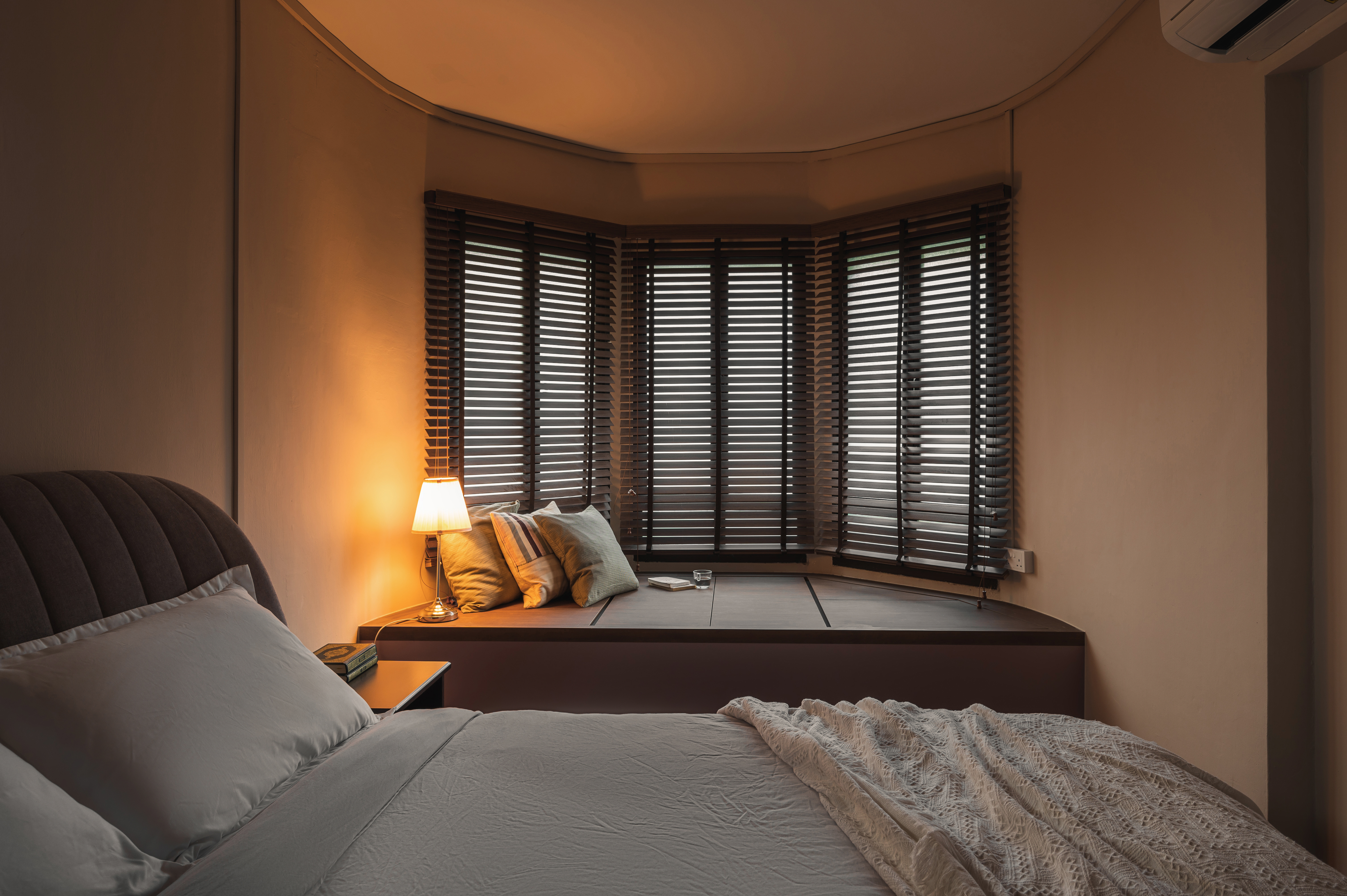 House Tour: The Ultimate Plant Lover's Dream House