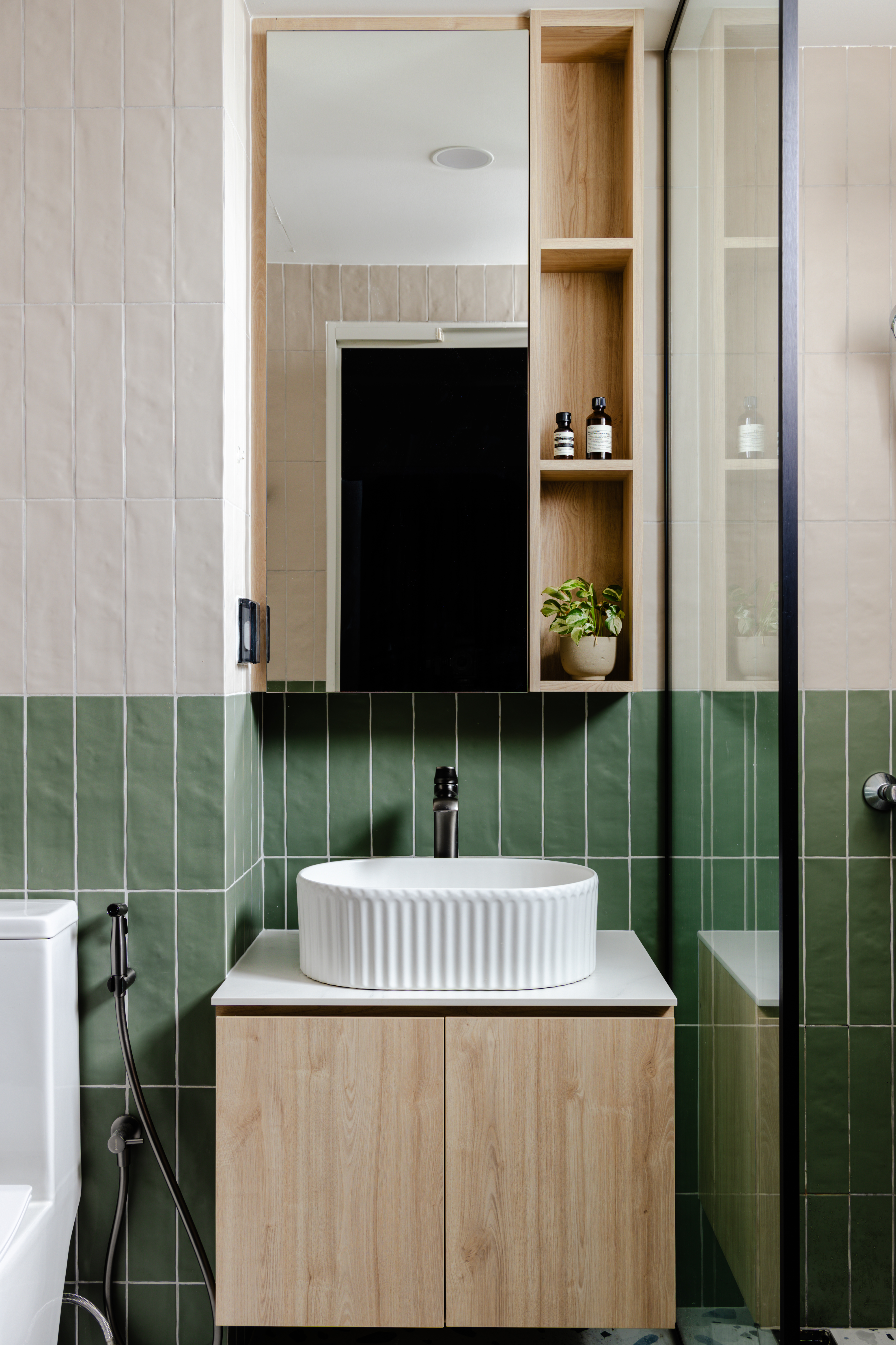 The-Beauty-of-Natural-Elements-Roam-This-Modern-Abode