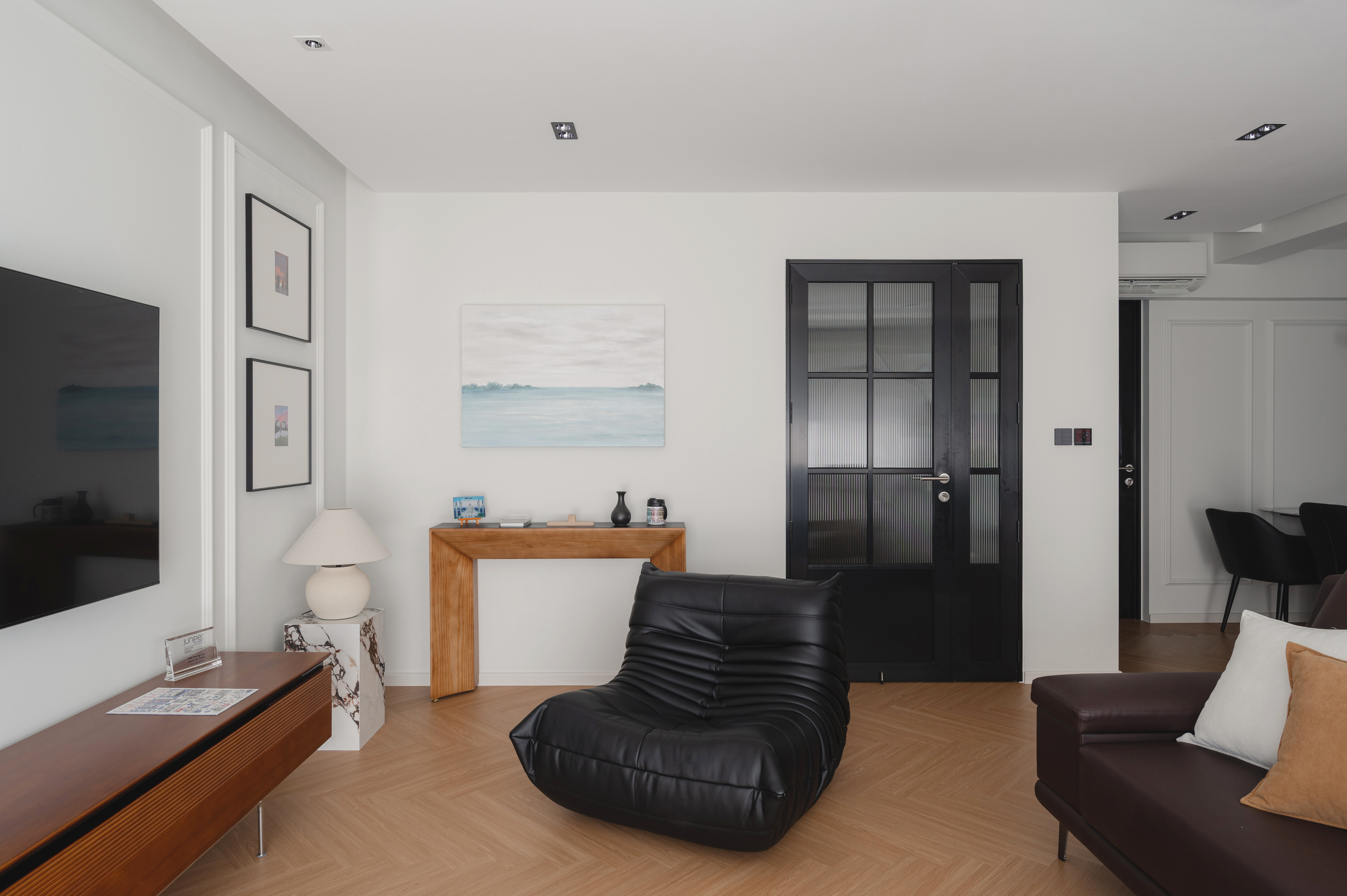 Timeless Elegance with a Modern Twist - Victorian Design