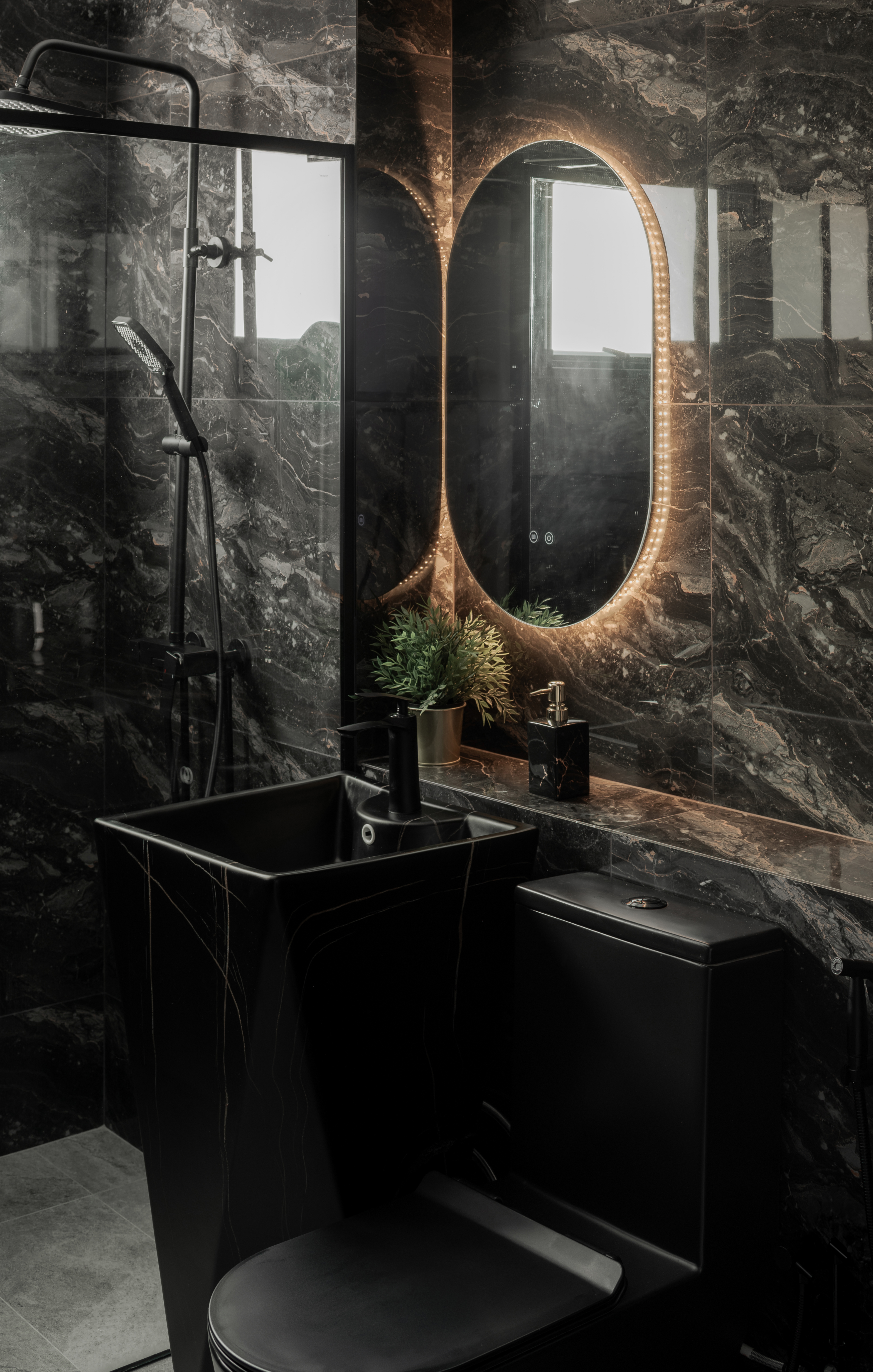 A-Dark,-Bold-&-Opulent-Executive-Apartment-