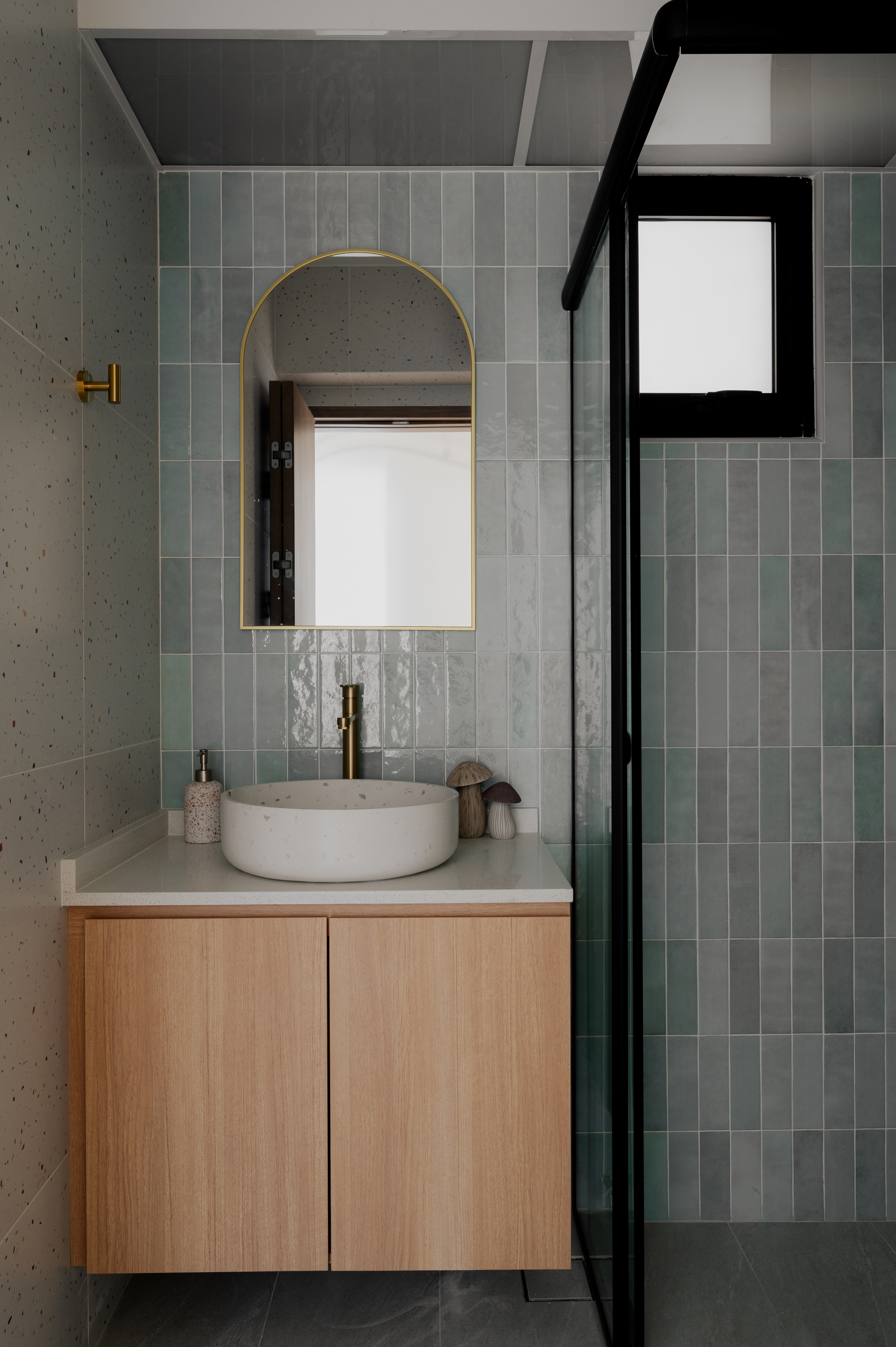 Inside A Purr-fect Cat Friendly Home | 4-Room BTO