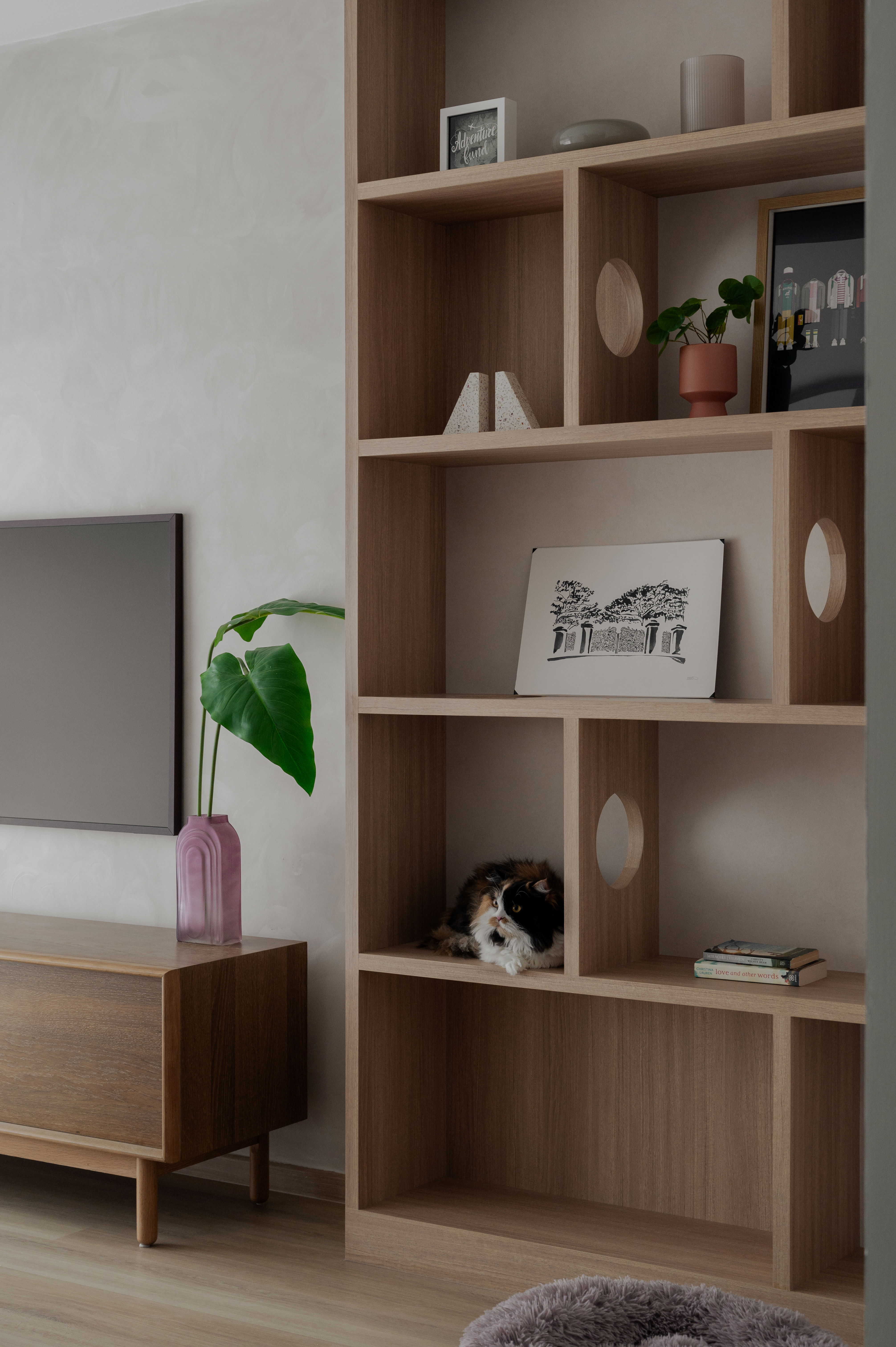 Inside A Purr-fect Cat Friendly Home | 4-Room BTO