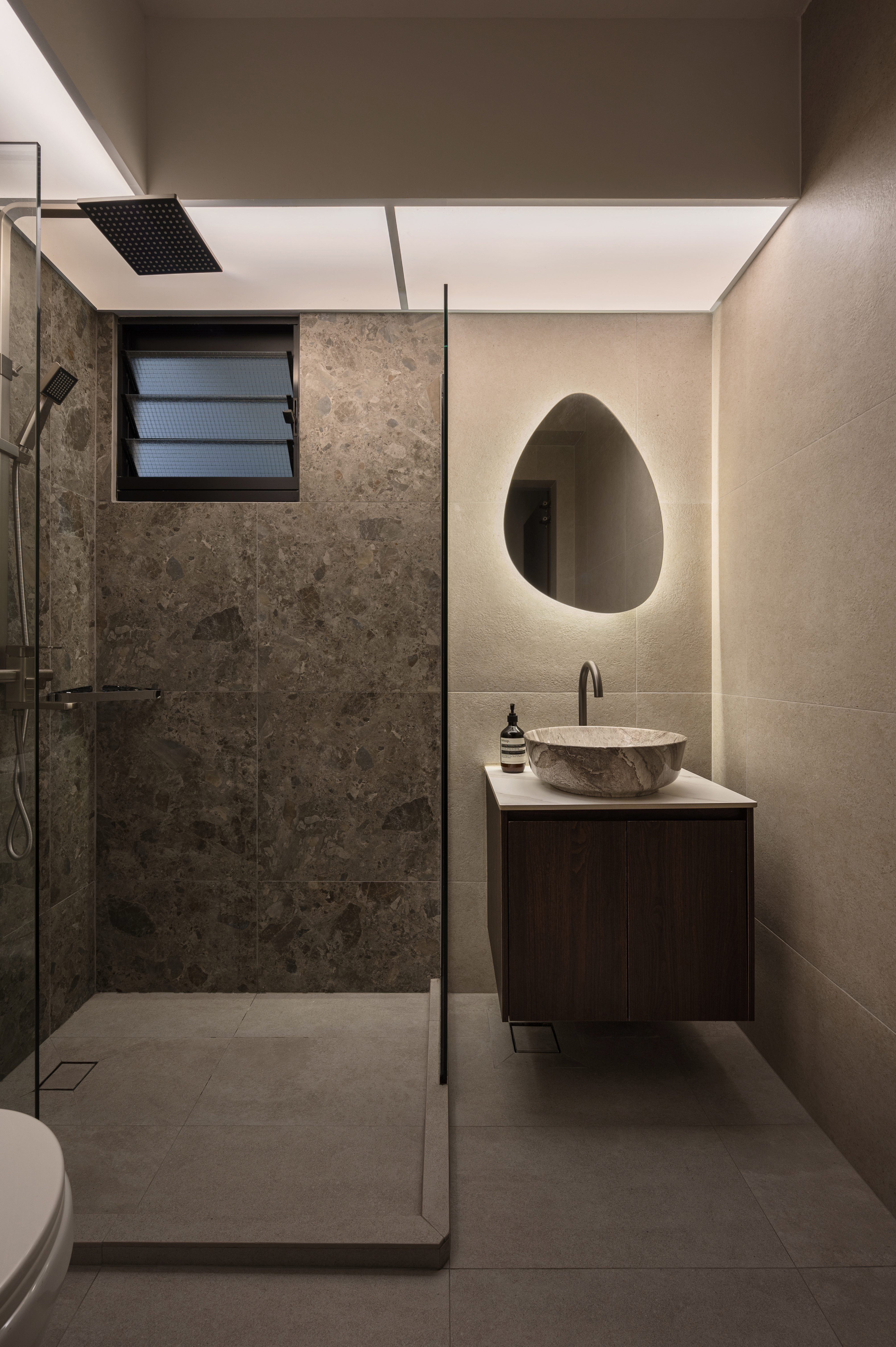 A Warm, Rustic Industrial 4-Room BTO in Kim Keat