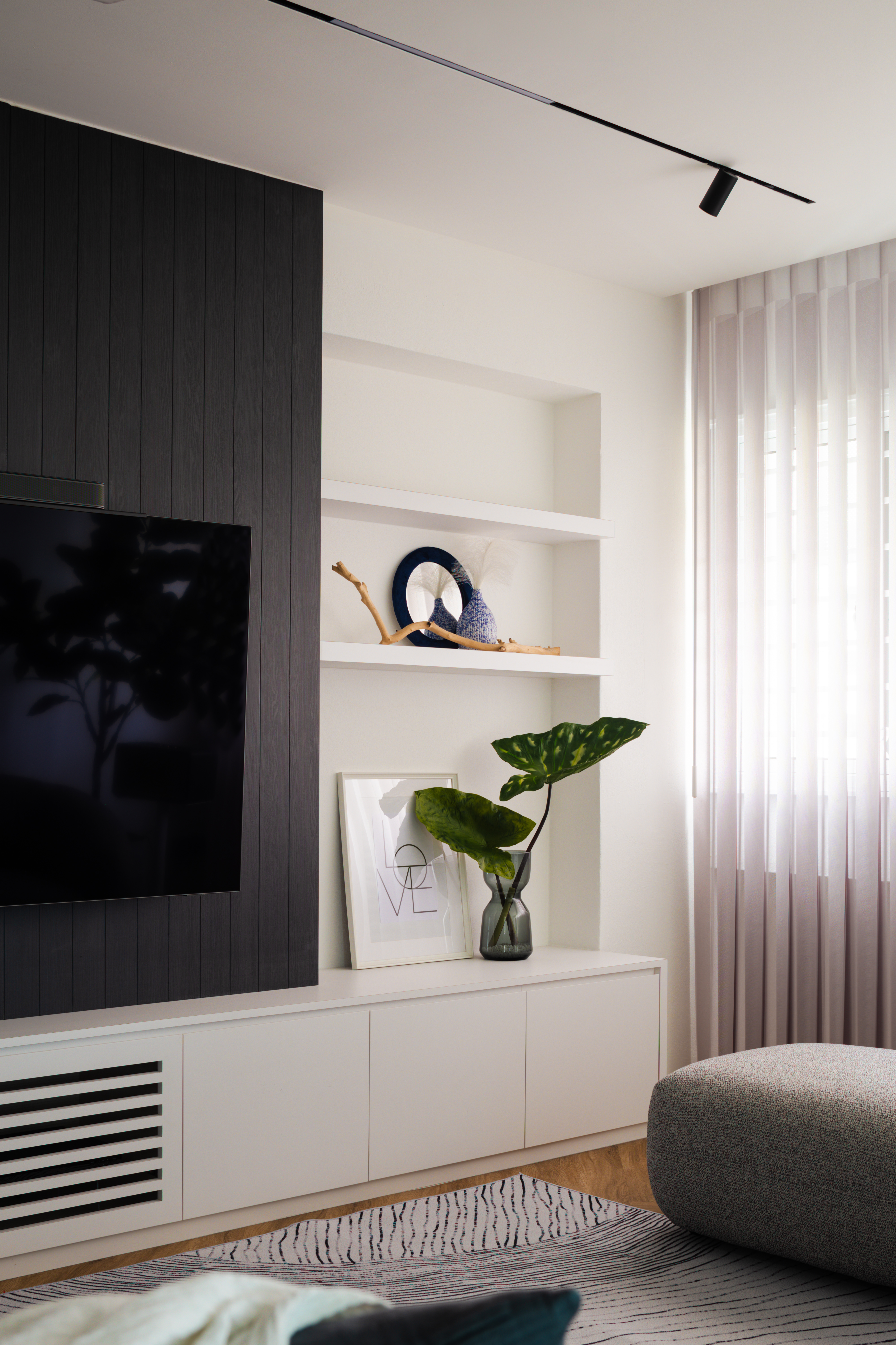 Explore this Bright, Cozy & Enchanting 4-Room Resale Flat