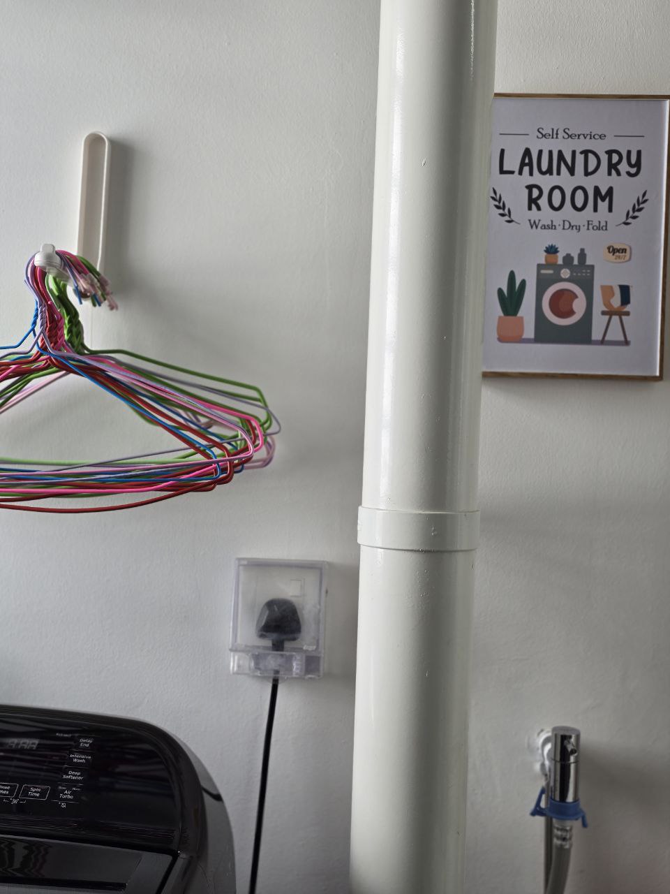 Zero Built-In feat Functional Service Yard/ Laundry Area