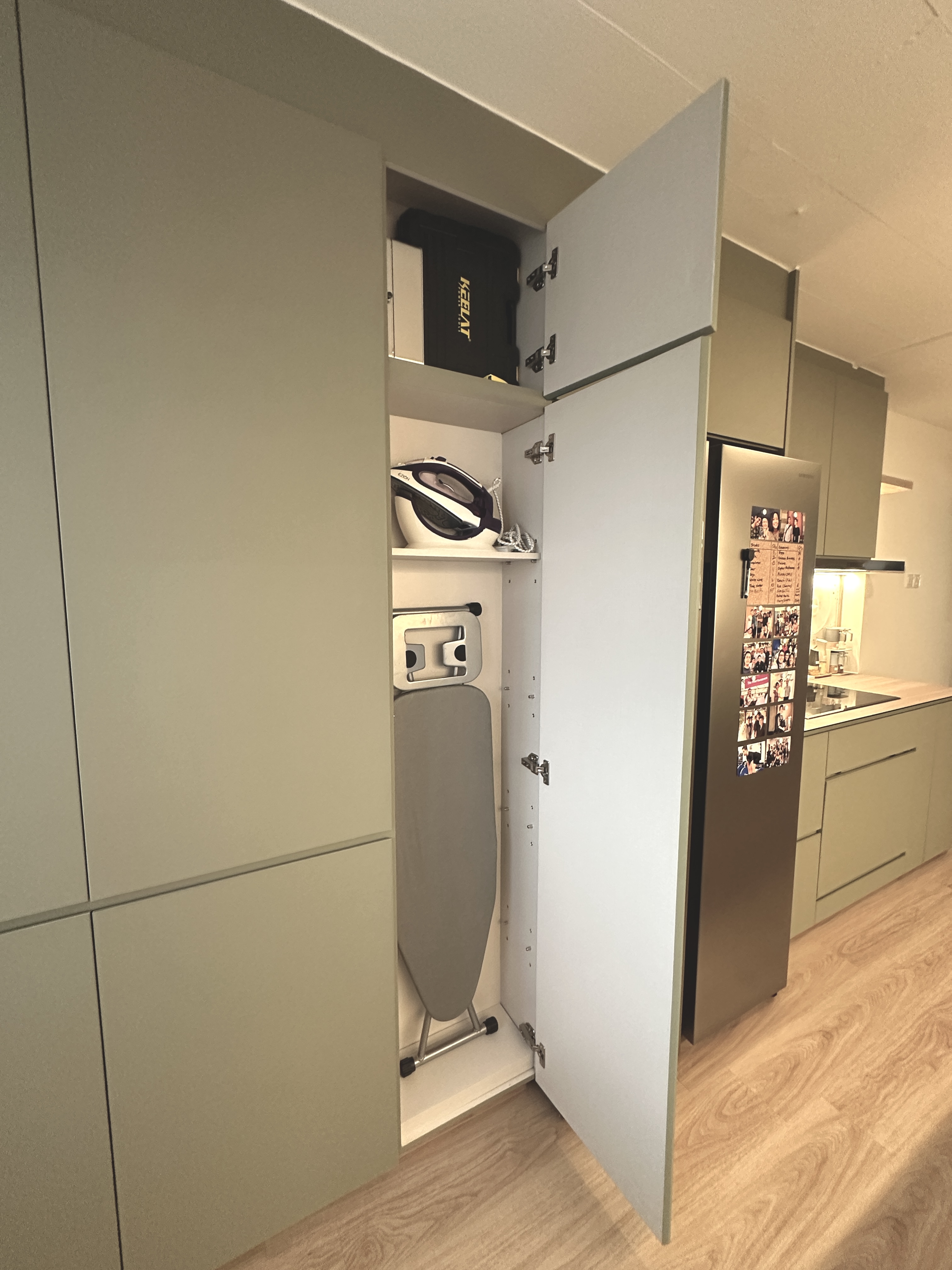 13 Storage & Organisation Tips for an Open Concept Minimalist Kitchen!