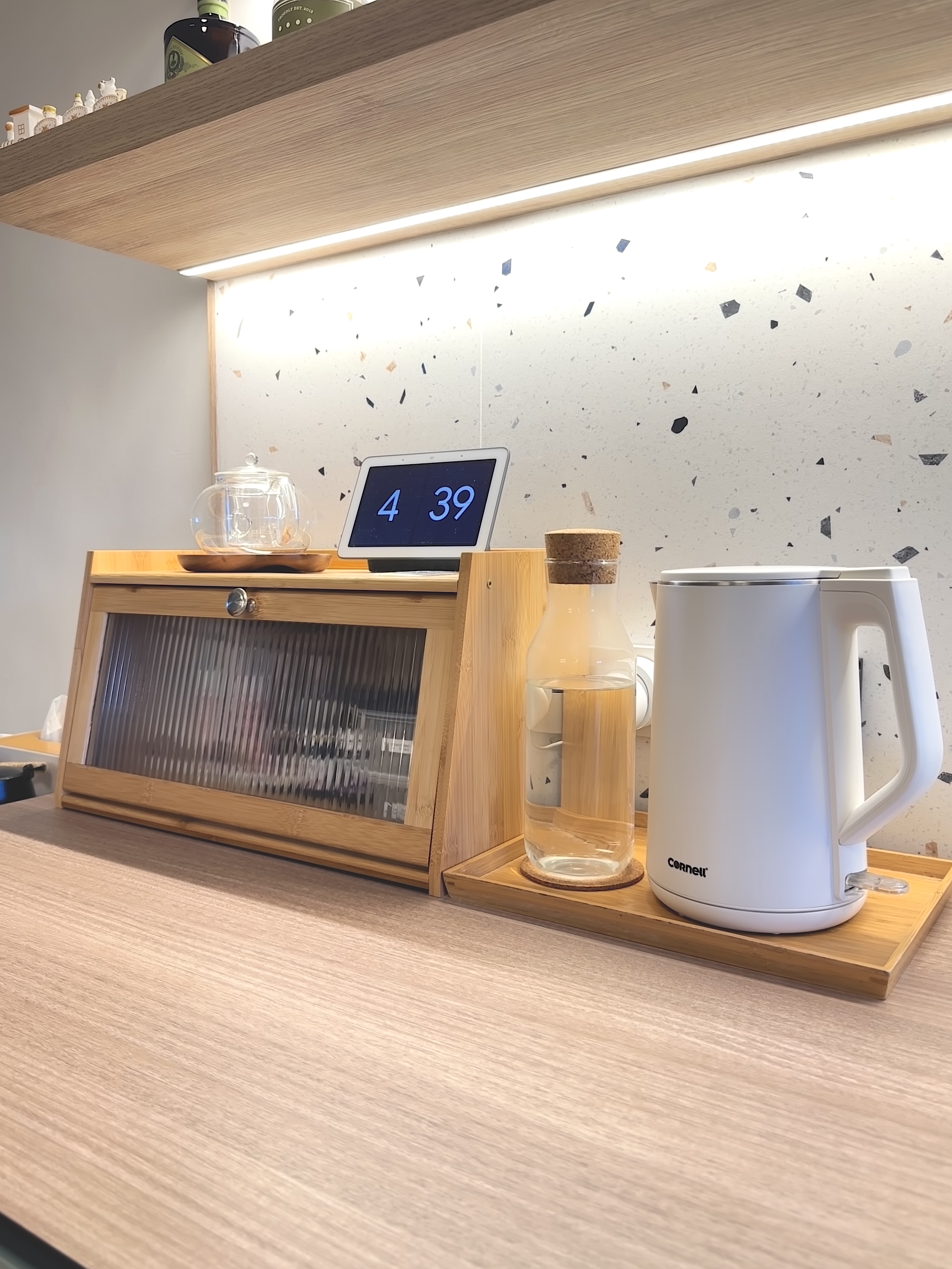 13 Storage & Organisation Tips for an Open Concept Minimalist Kitchen!