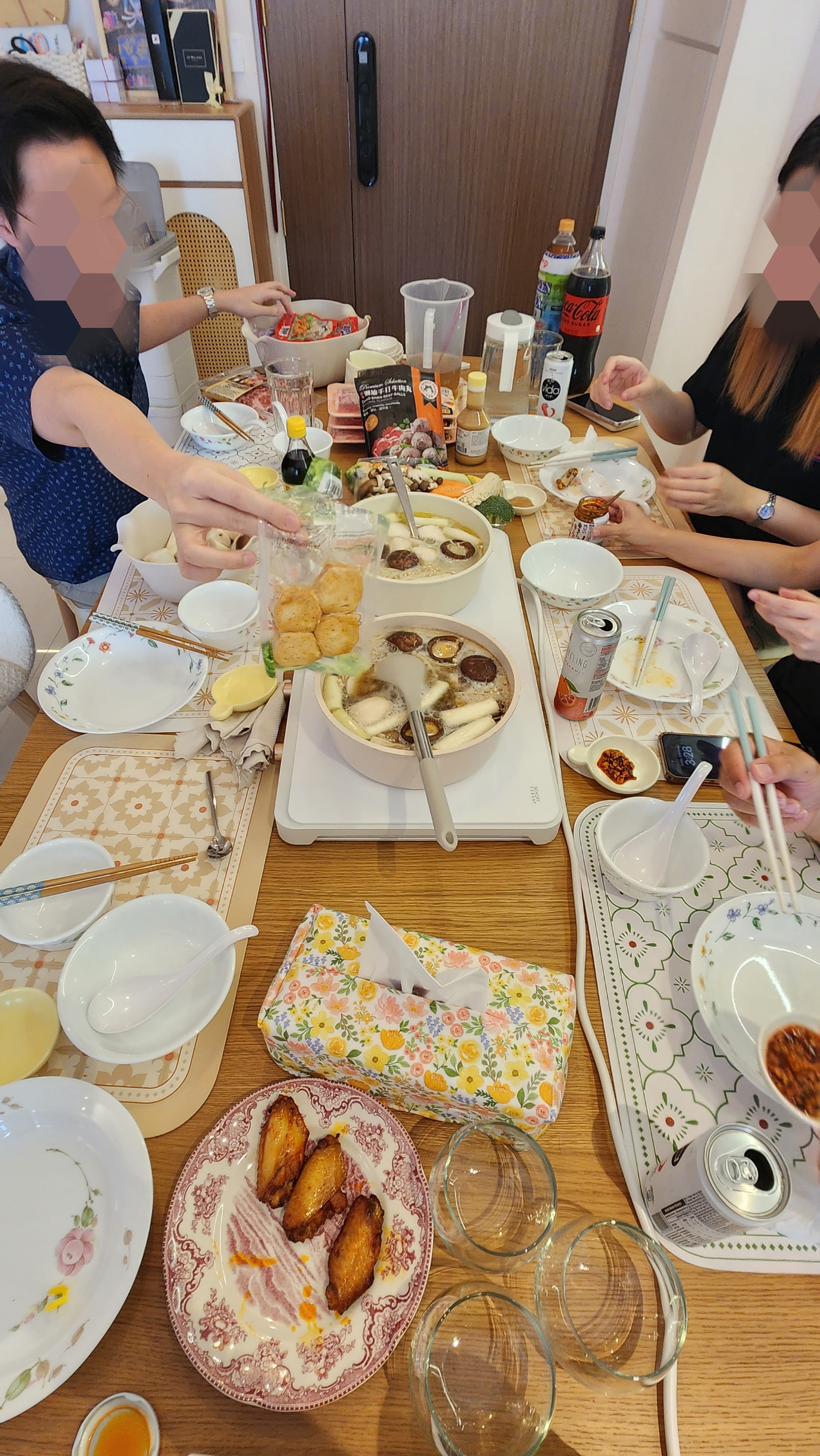 Our Dining Nook: A Space for Meals, Crafts and Gatherings