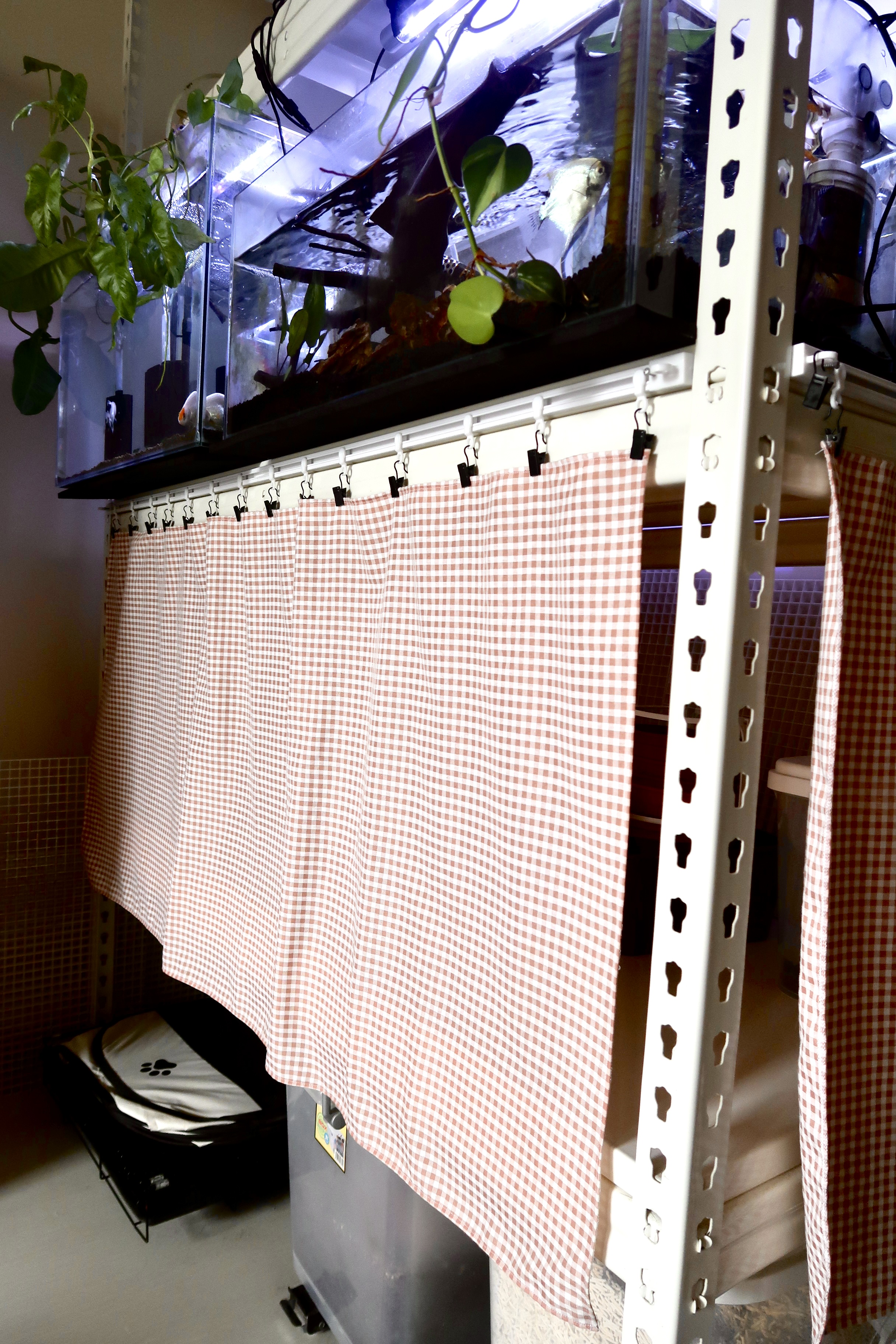 Underrated & Budget-Friendly Ways I Reduce Visual Clutter At Home