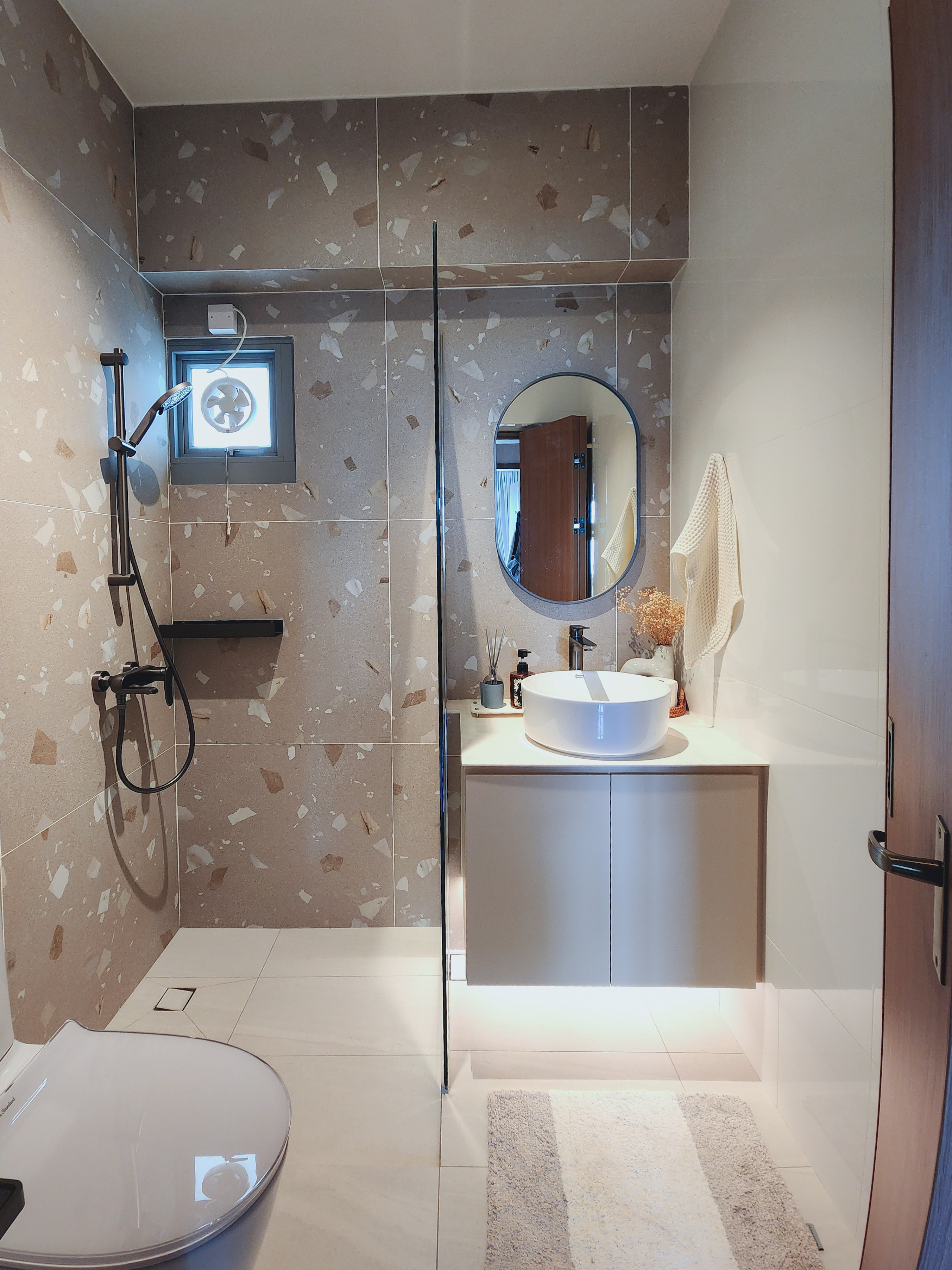 Terrazzo Edition: A Neutral Common Bath & A Vibrant Master Bathroom!