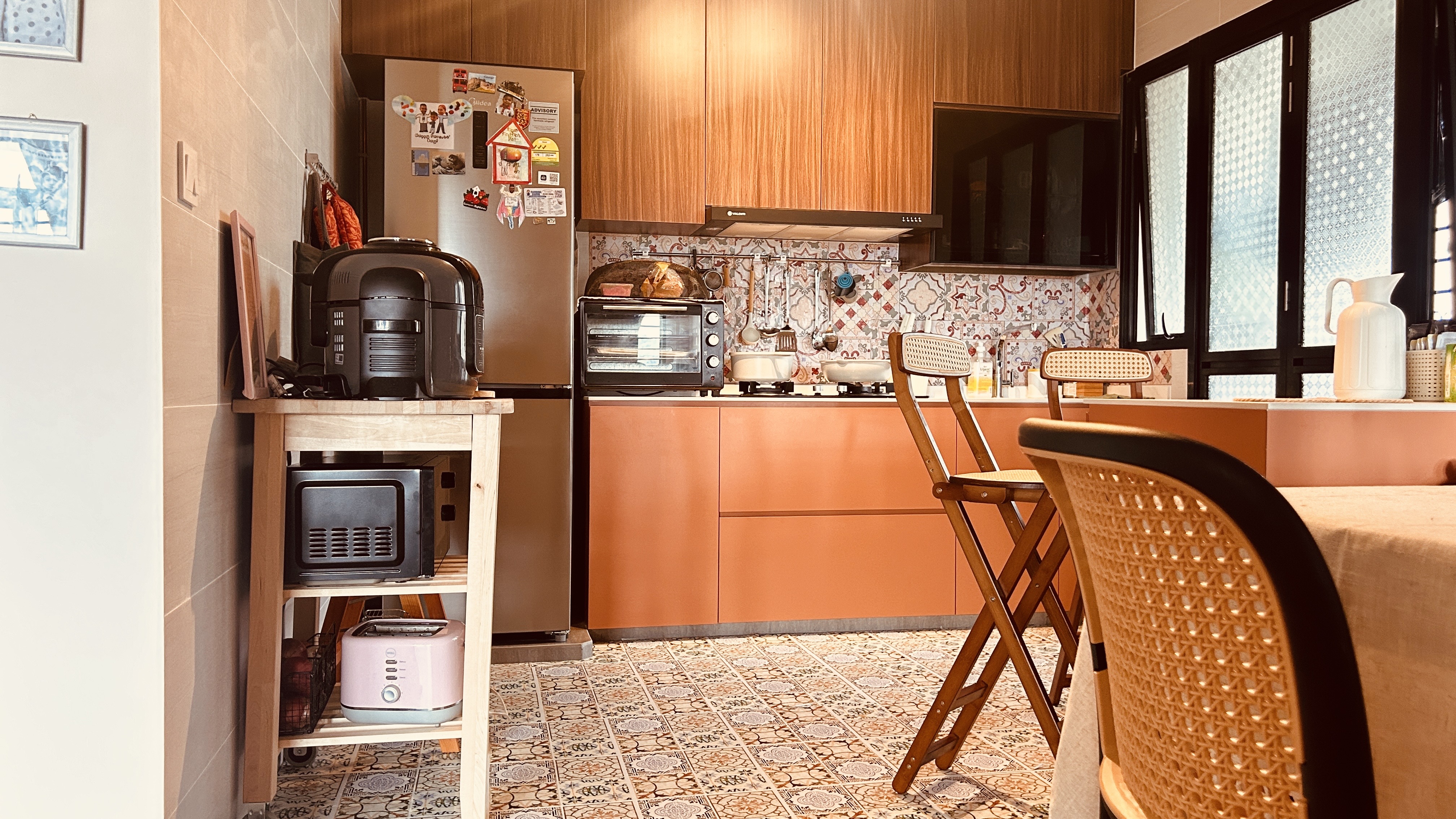 Boho--Terracotta-Kitchen:Warmth-and-Organised-openness