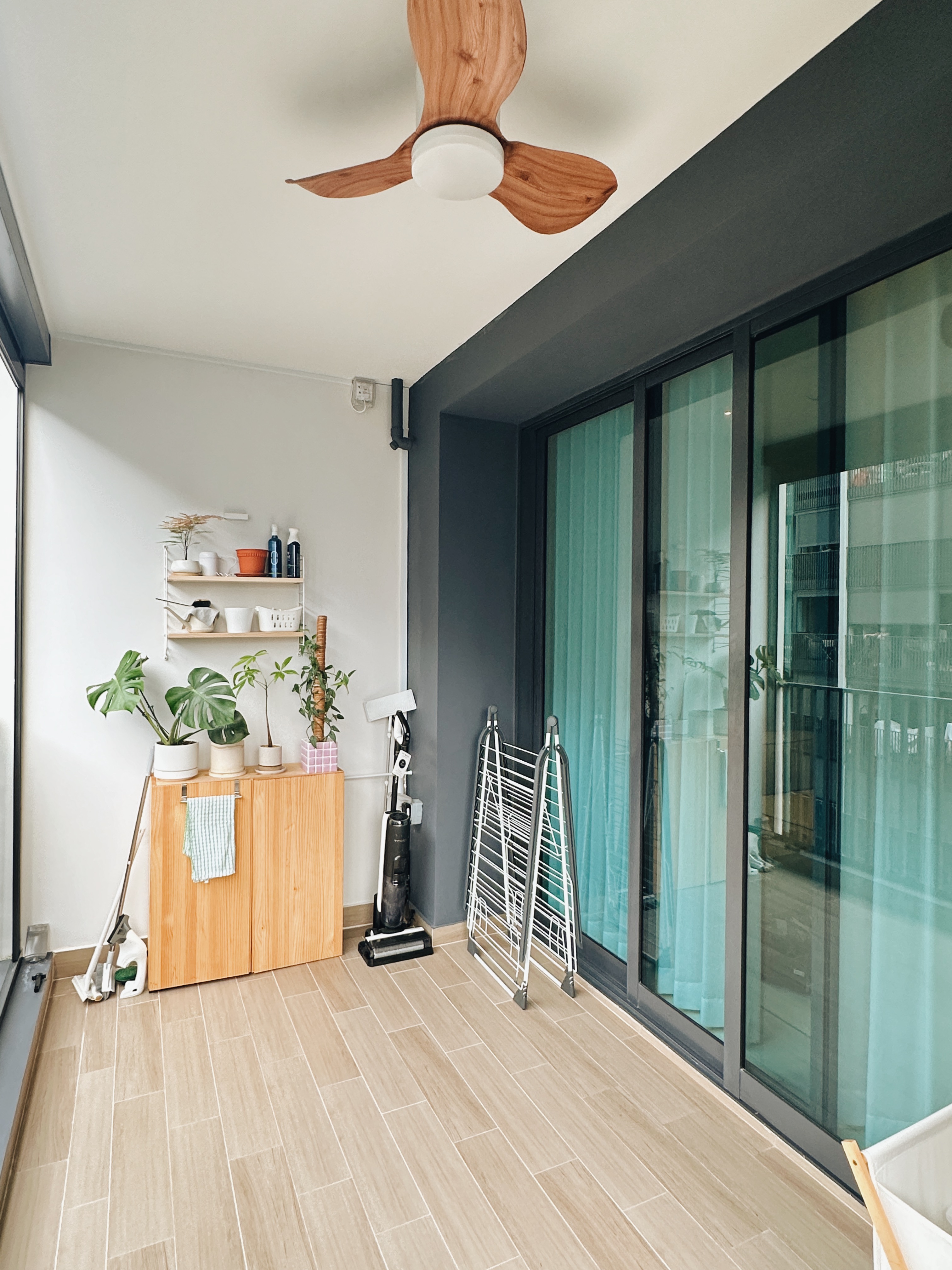 A Minimalist Home with a Touch of Green Serenity