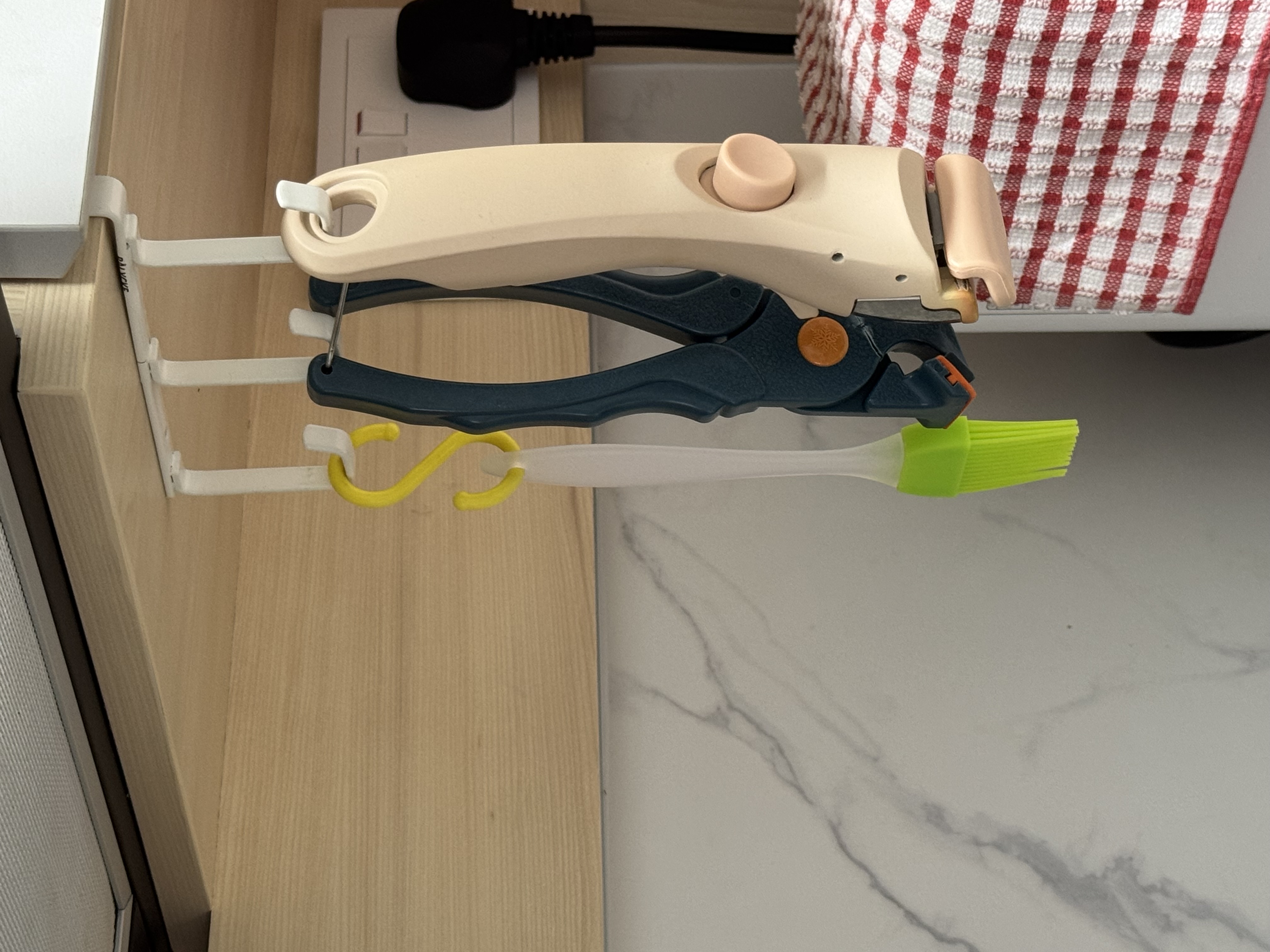 Kitchen Storage cost less than $180!