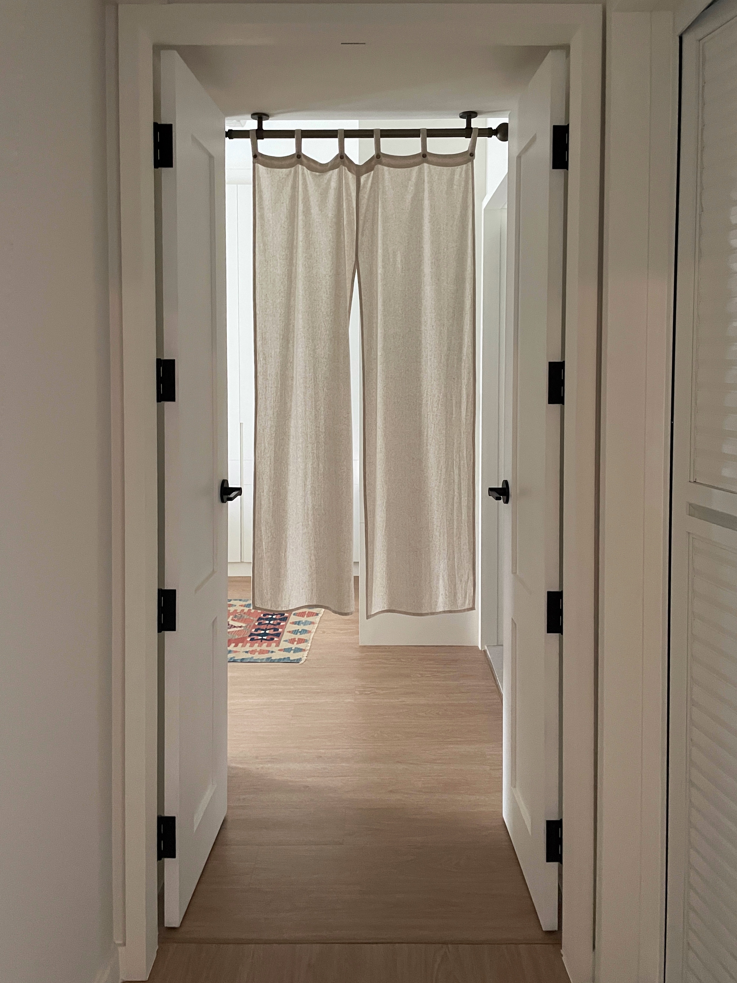 Corridor of Calm: Where Public Meets Private