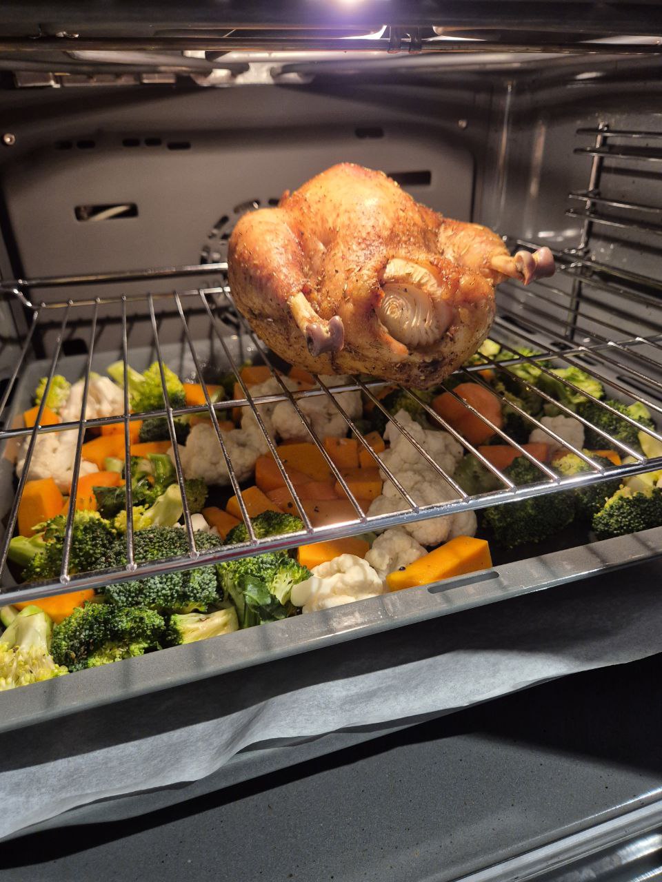 3 tips for hosting (and why we love our built-in oven so much!)