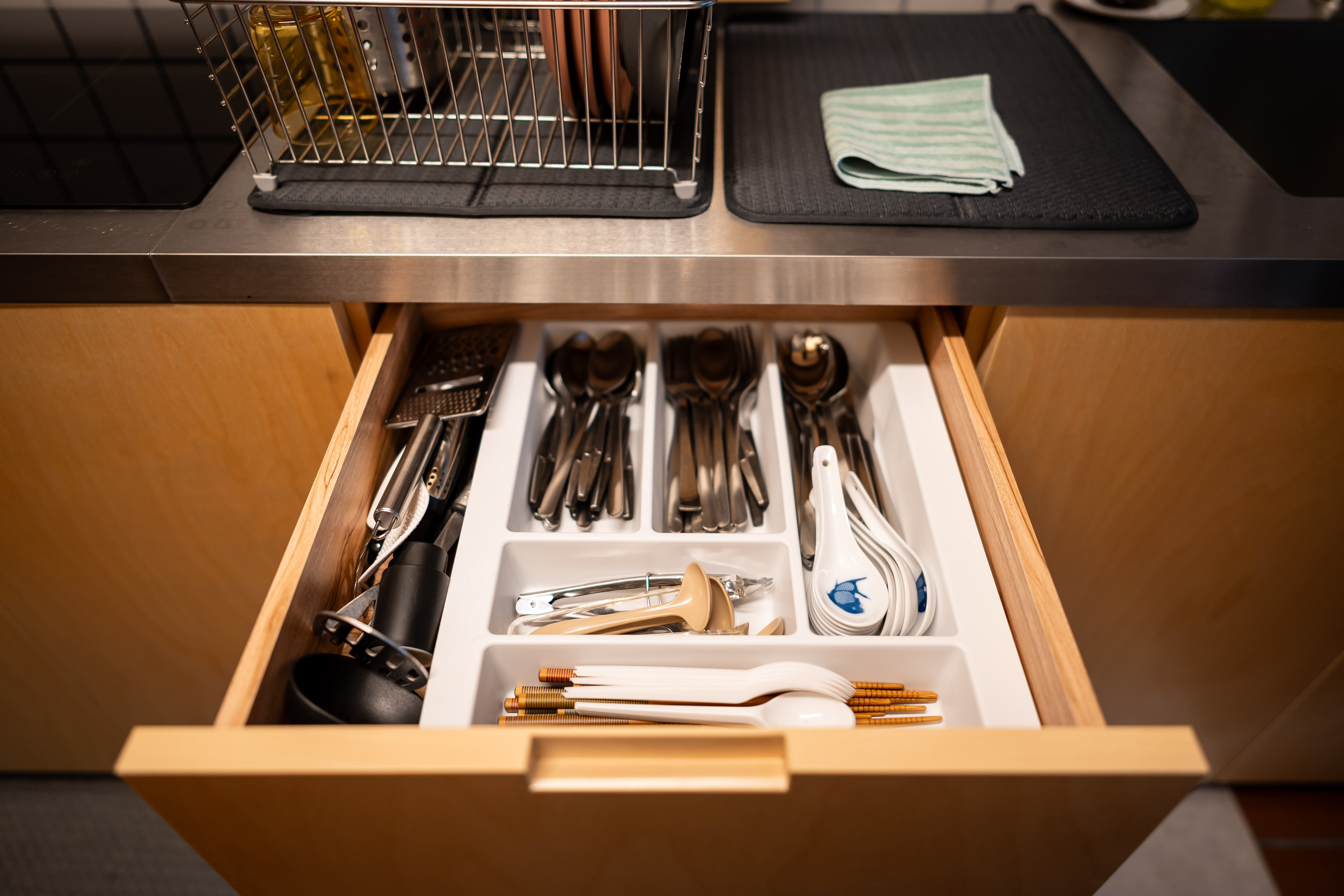 Keep things organised and within reach in the kitchen!