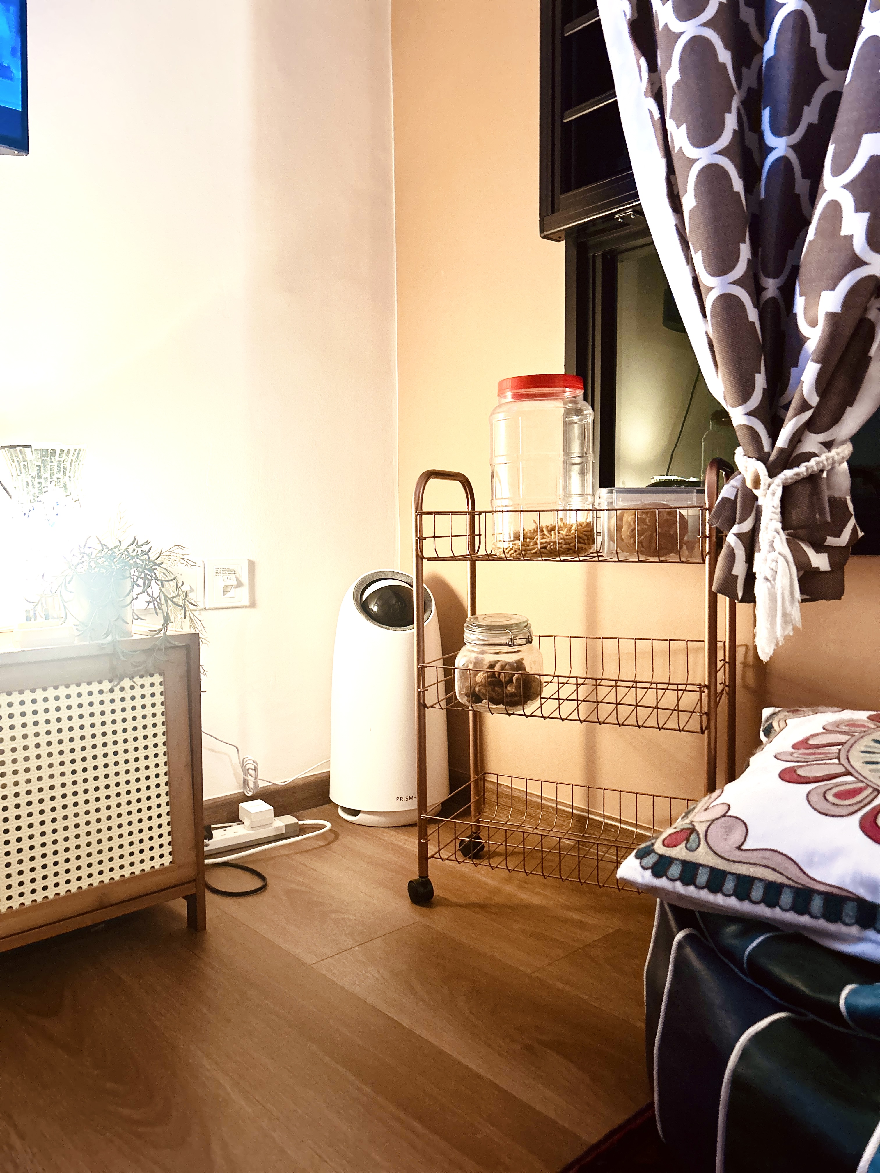 Creating a Cozy Snack Corner with a Middle Eastern Flair!