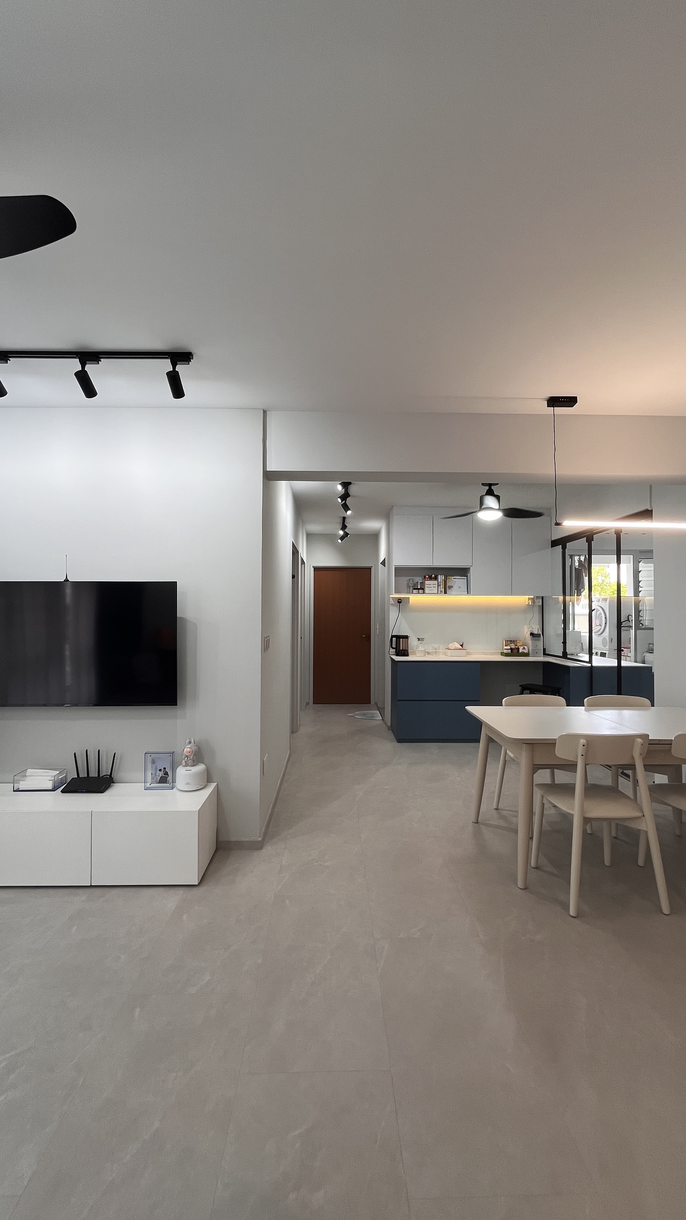 Dive into the $45K reno of our ocean-inspired 4-Room resale flat