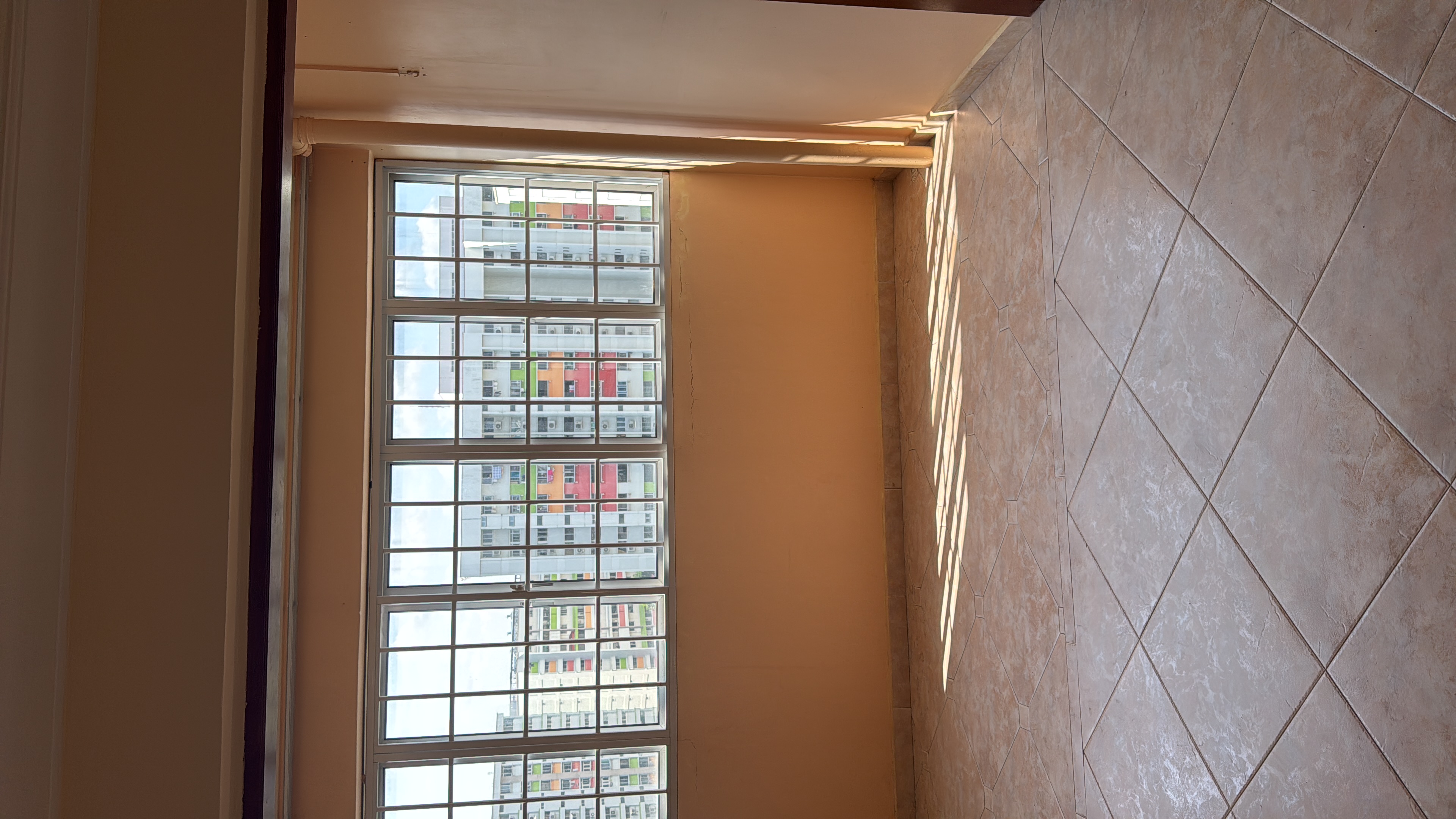 Revamping a 38 year old flat under 100K!