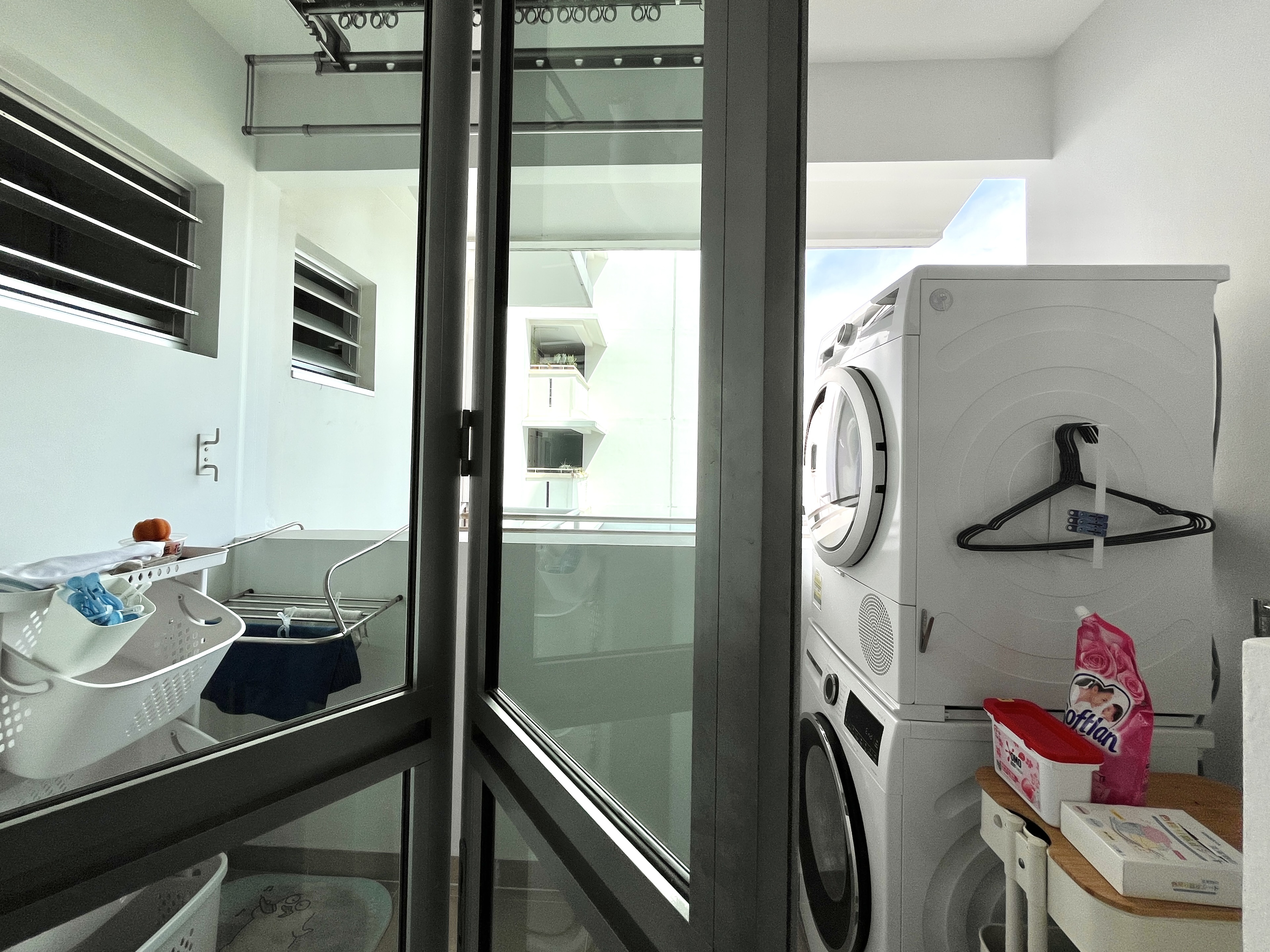 Dive into the $45K reno of our ocean-inspired 4-Room resale flat