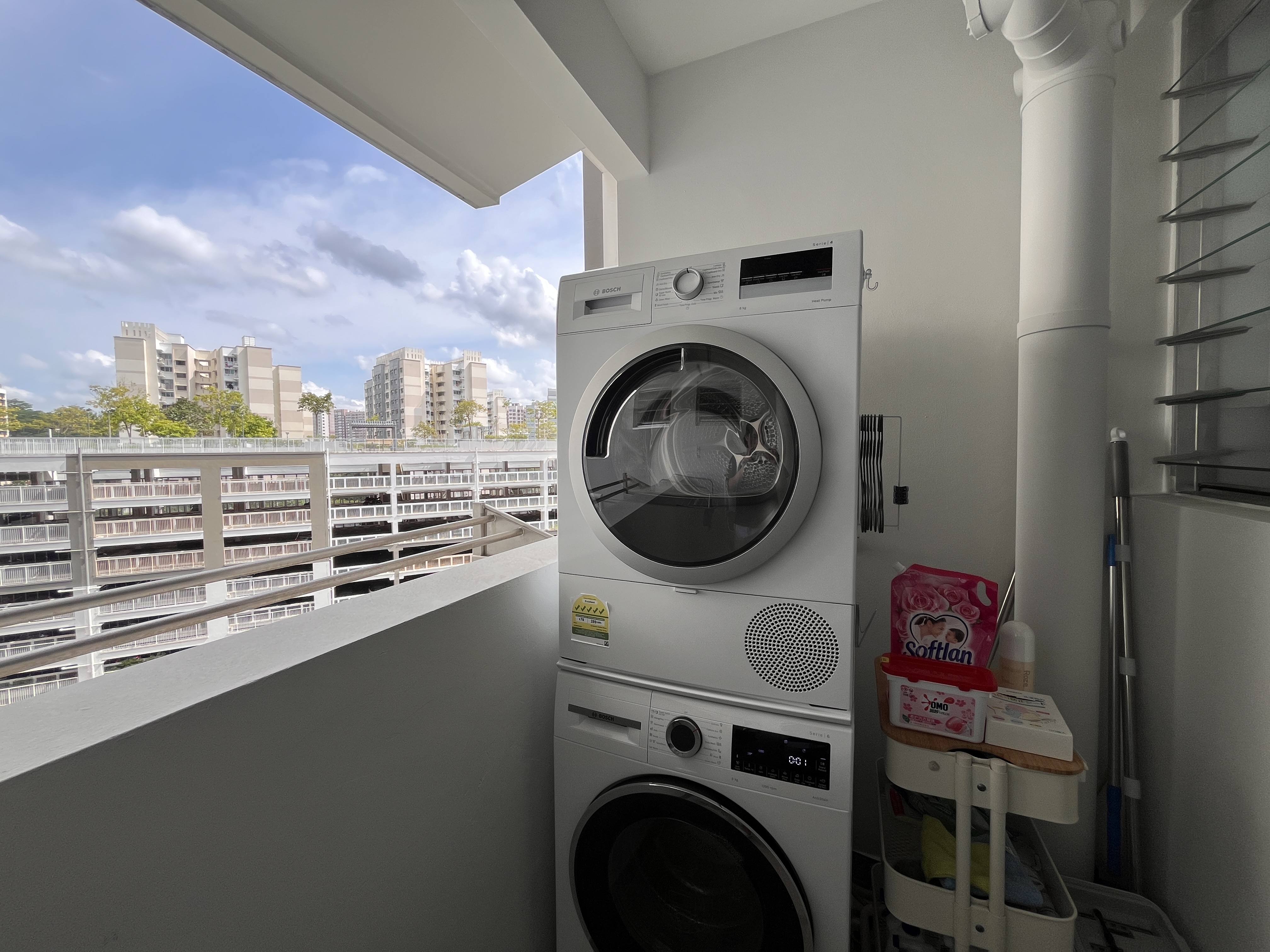 Dive into the $45K reno of our ocean-inspired 4-Room resale flat