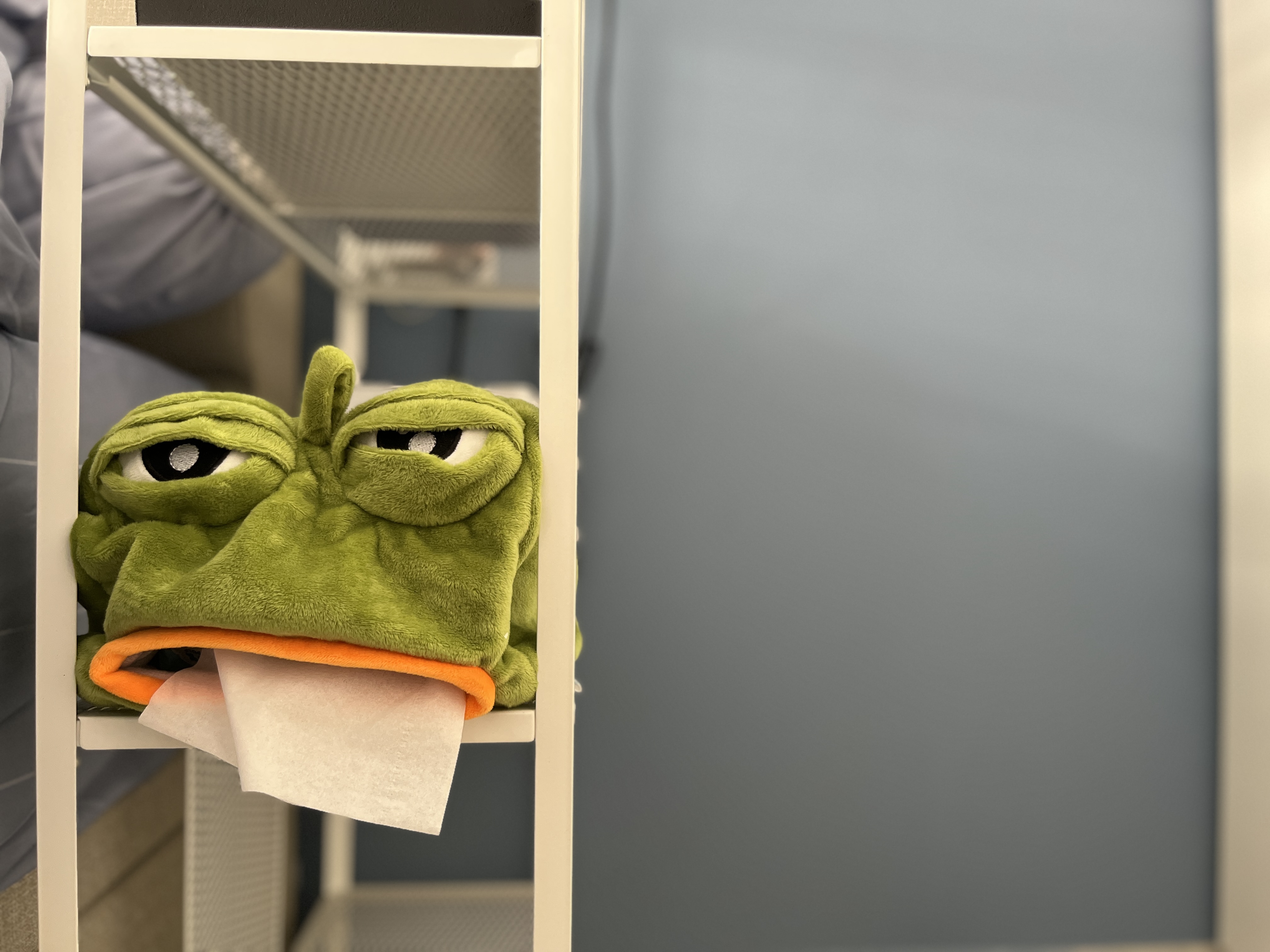 Dive-into-the-$45K-reno-of-our-ocean-inspired-4-Room-resale-flat-