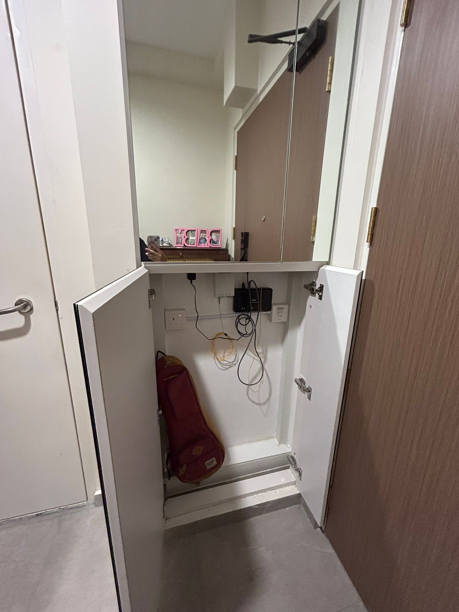 Entryway-Know-How:-Functional-without-carpentry