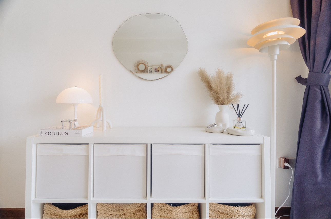 A Vanity Affair: Spread Across Different Spots Of Our Home 💋