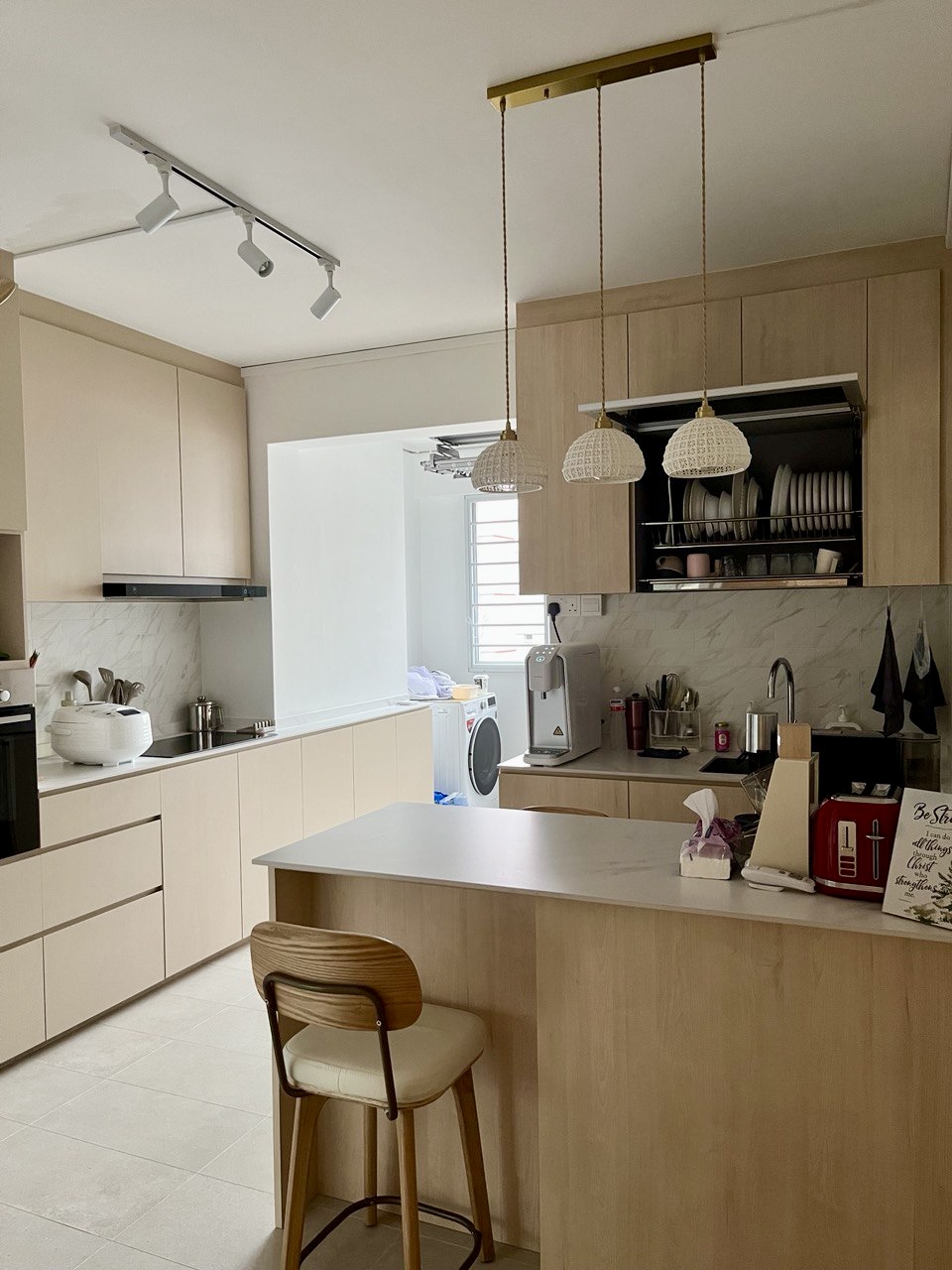 House Tour:  Heartwarming Cream Style Resale Haven