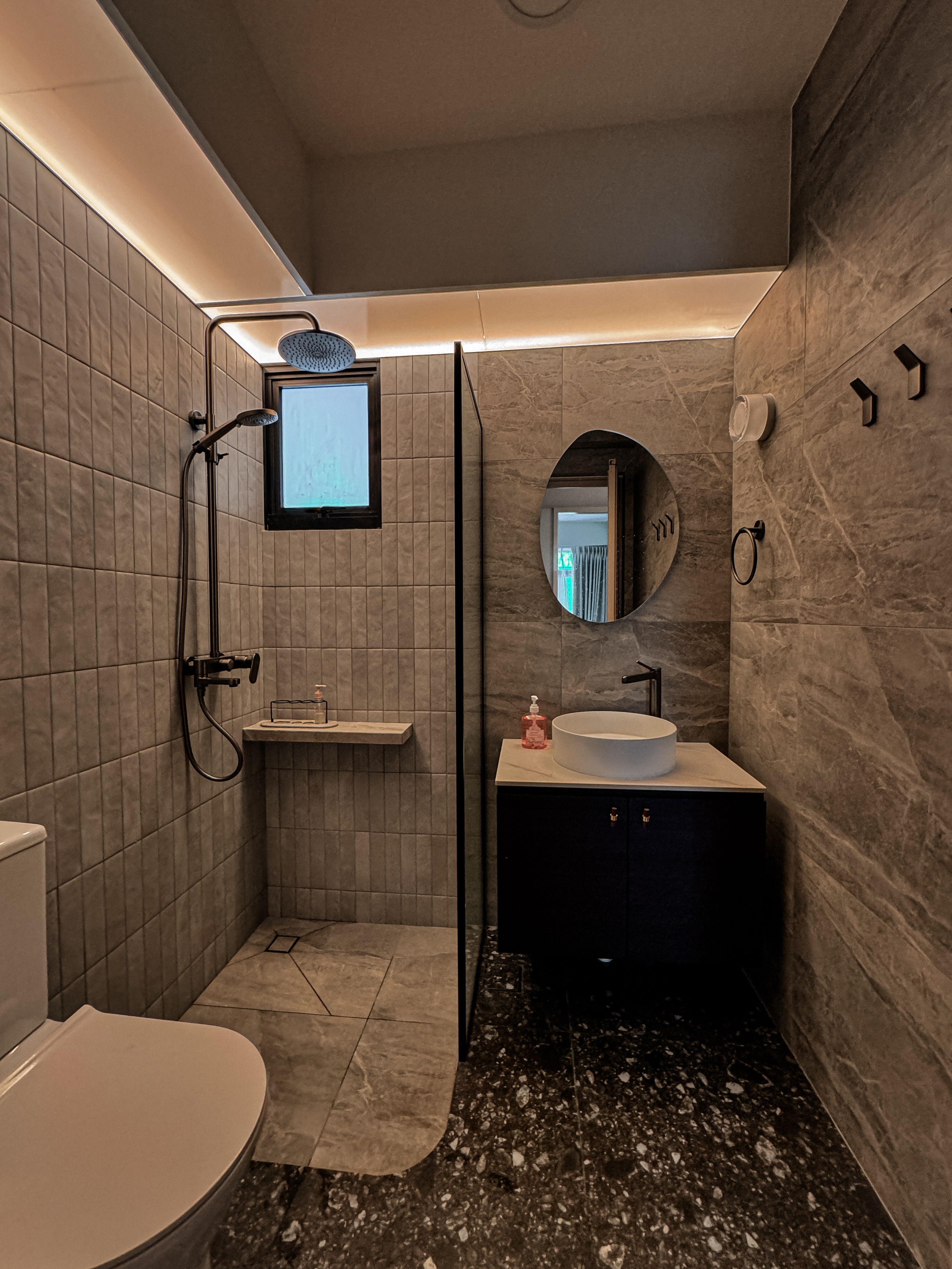 Curves and Calm: A Peek Inside Our Japandi and Wabi-Sabi Home