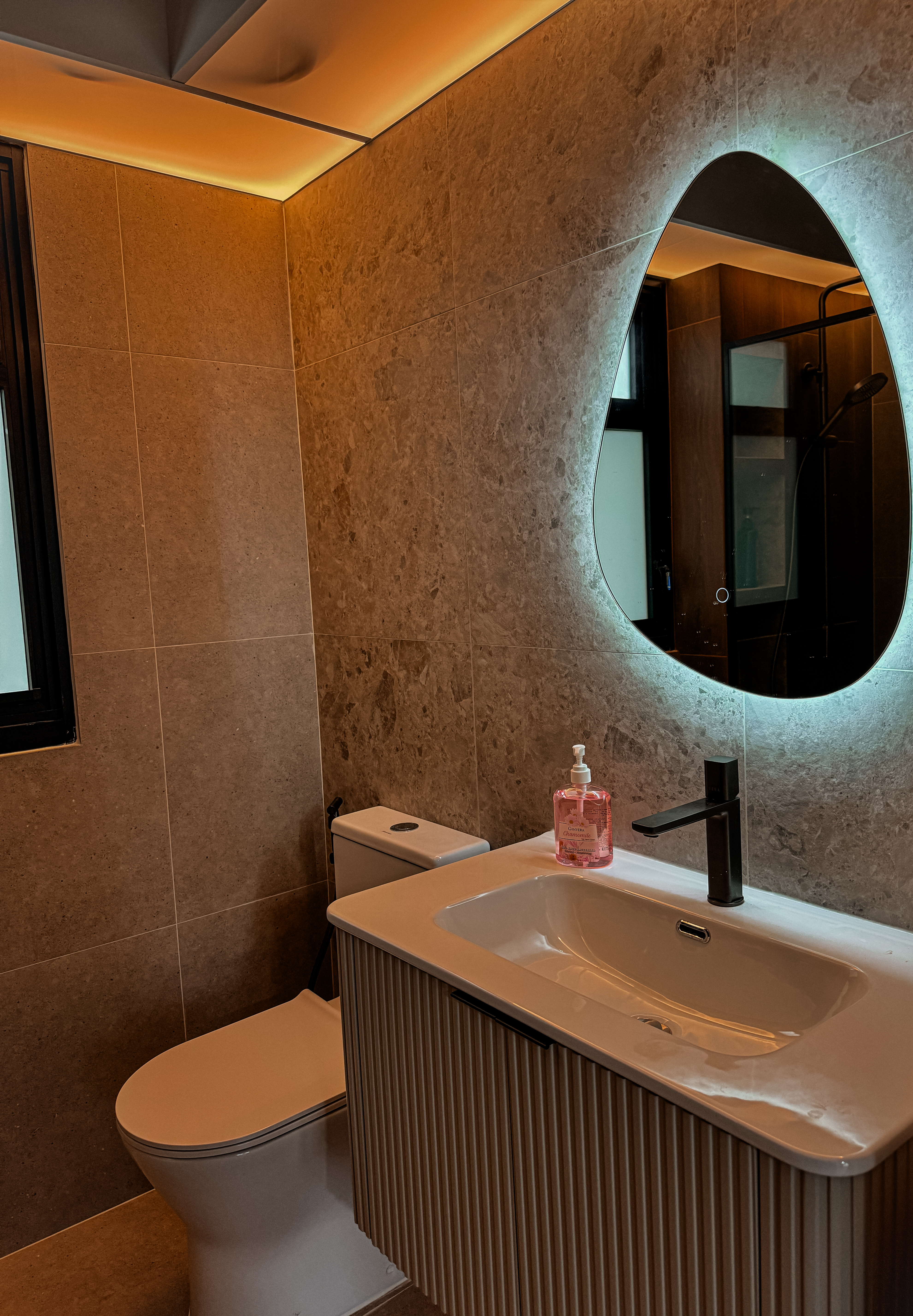 Curves and Calm: A Peek Inside Our Japandi and Wabi-Sabi Home