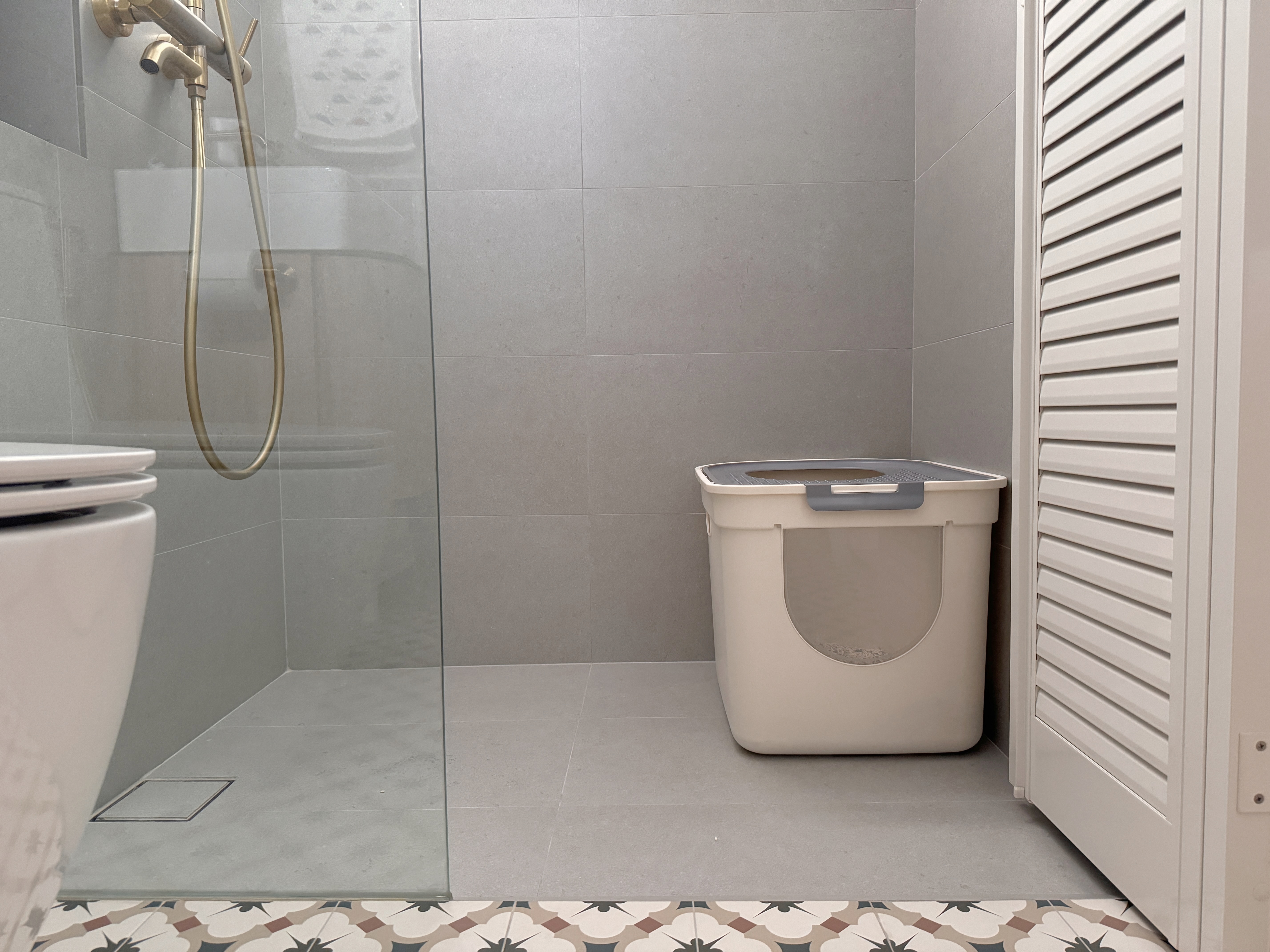 Pet-Proofing with Style: Tips for an Aesthetic, Cat-Friendly Home