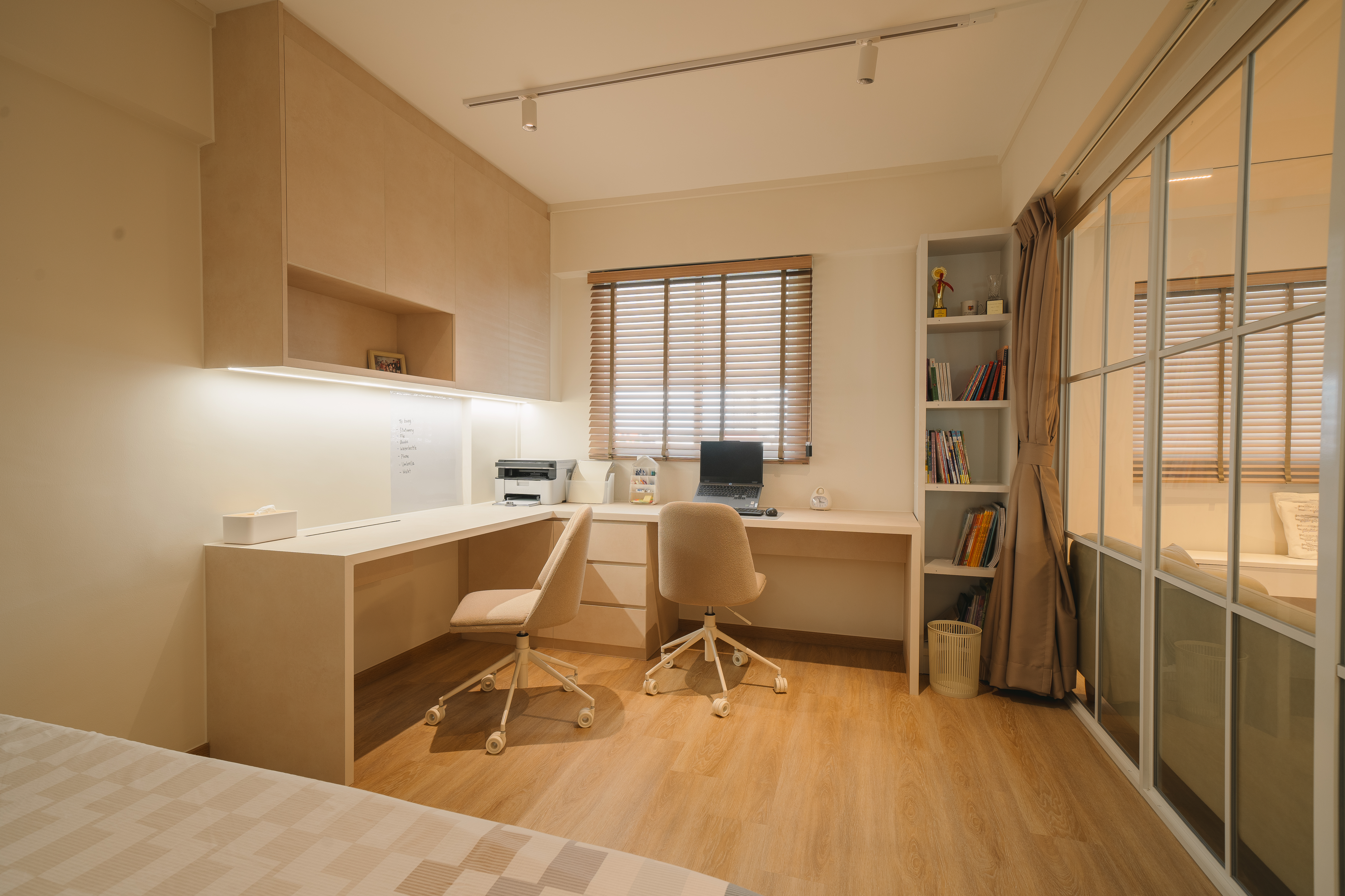 Simple and cosy revamp of old 2-br resale in scandi/minimalist style